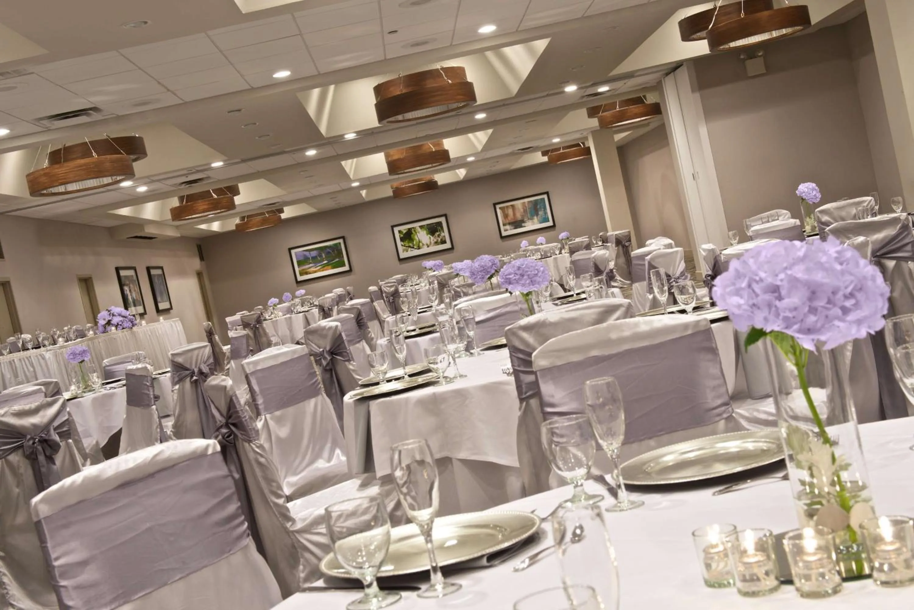 Meeting/conference room in Embassy Suites by Hilton Cincinnati Northeast - Blue Ash