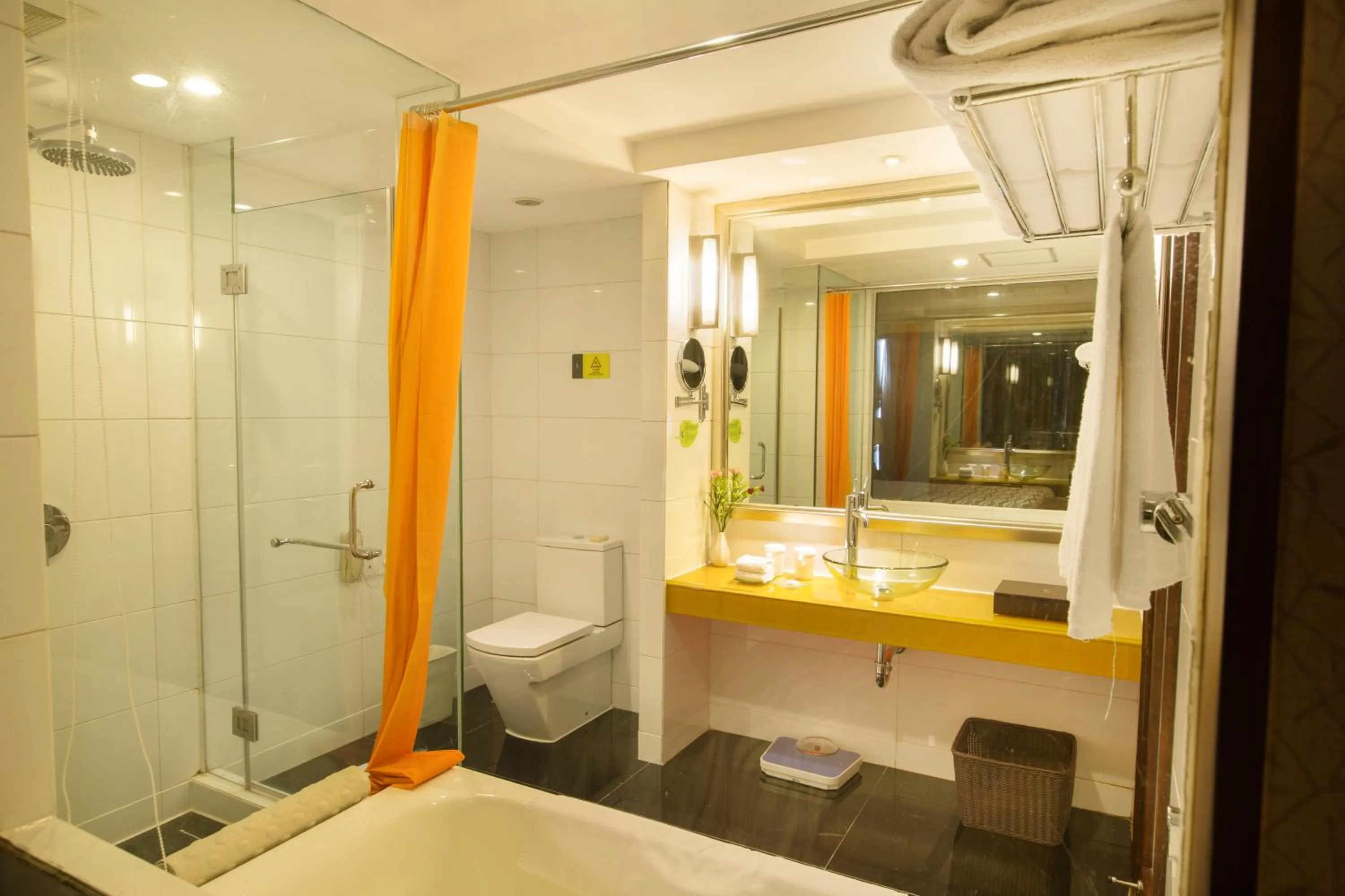 Shower in Leeden Hotel Guangzhou