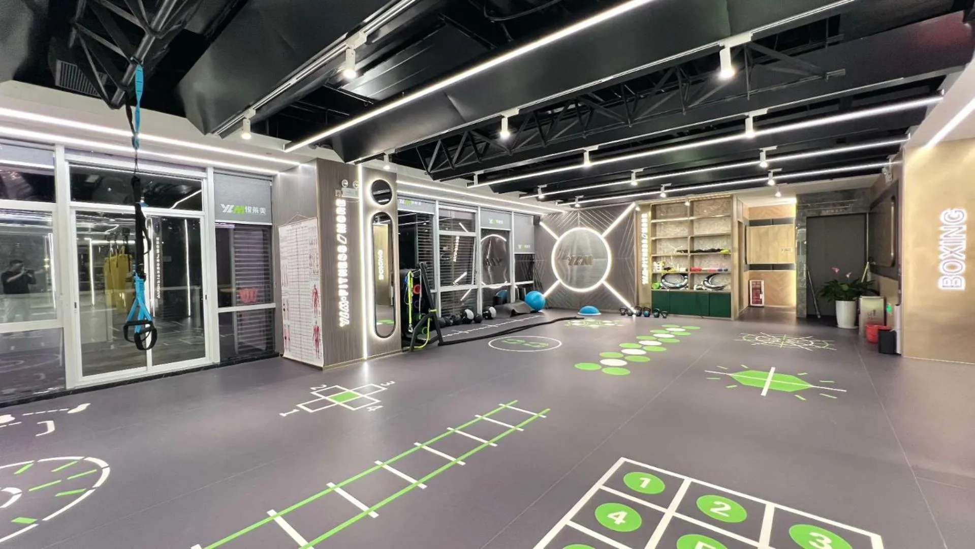 Fitness centre/facilities in Leeden Hotel Guangzhou