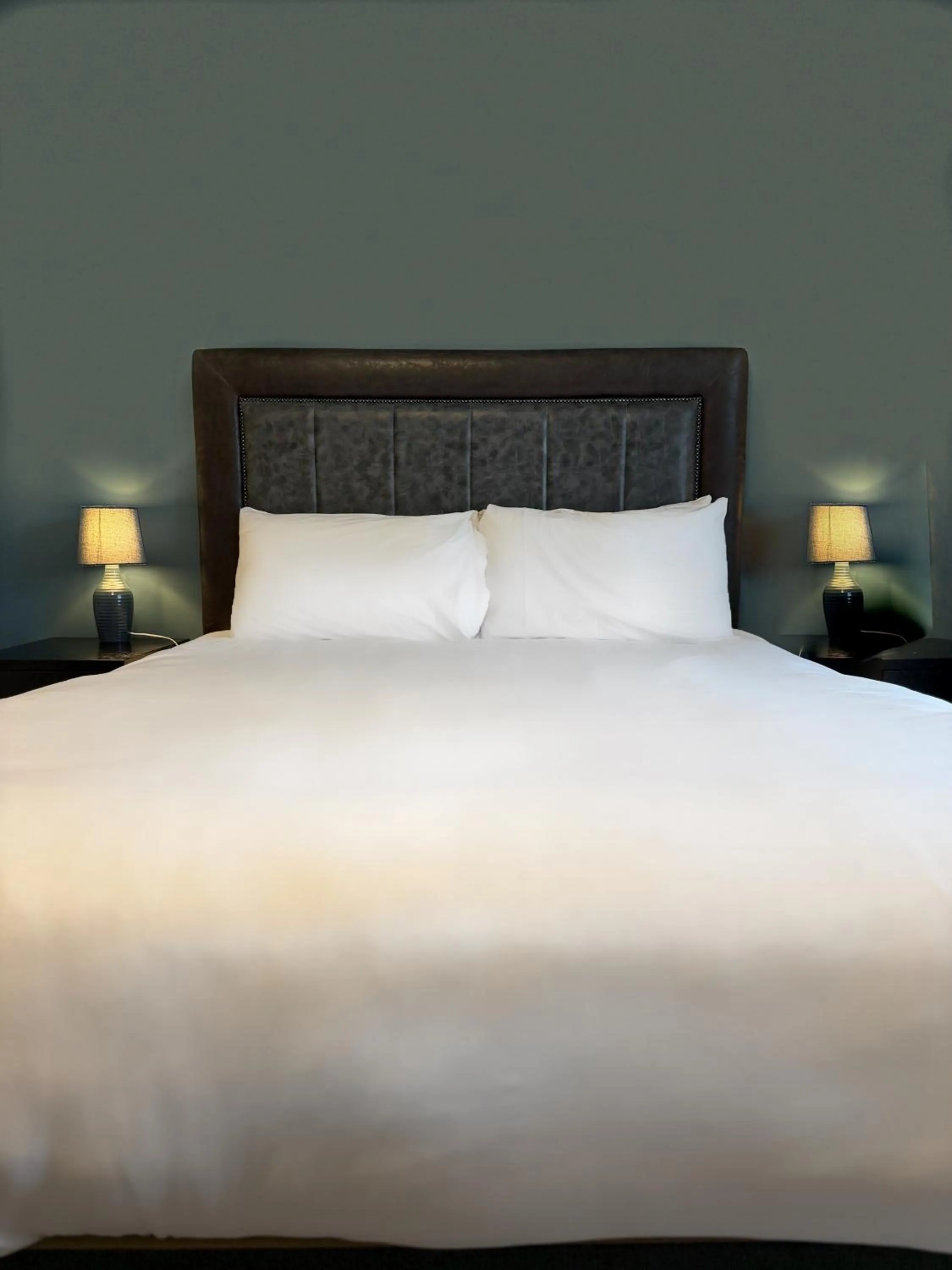 Bed in The Gilvenbank Hotel