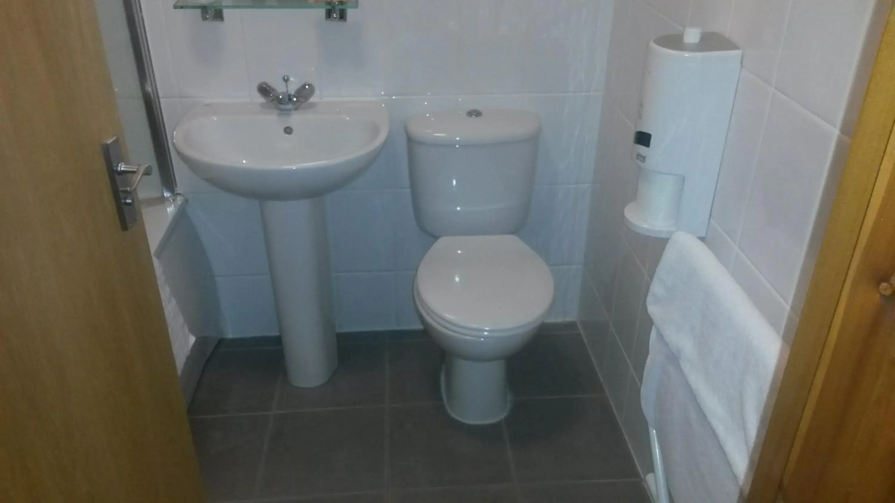 Standard Family Room in The Gilvenbank Hotel Standard Family Room in The Gilvenbank Hotel