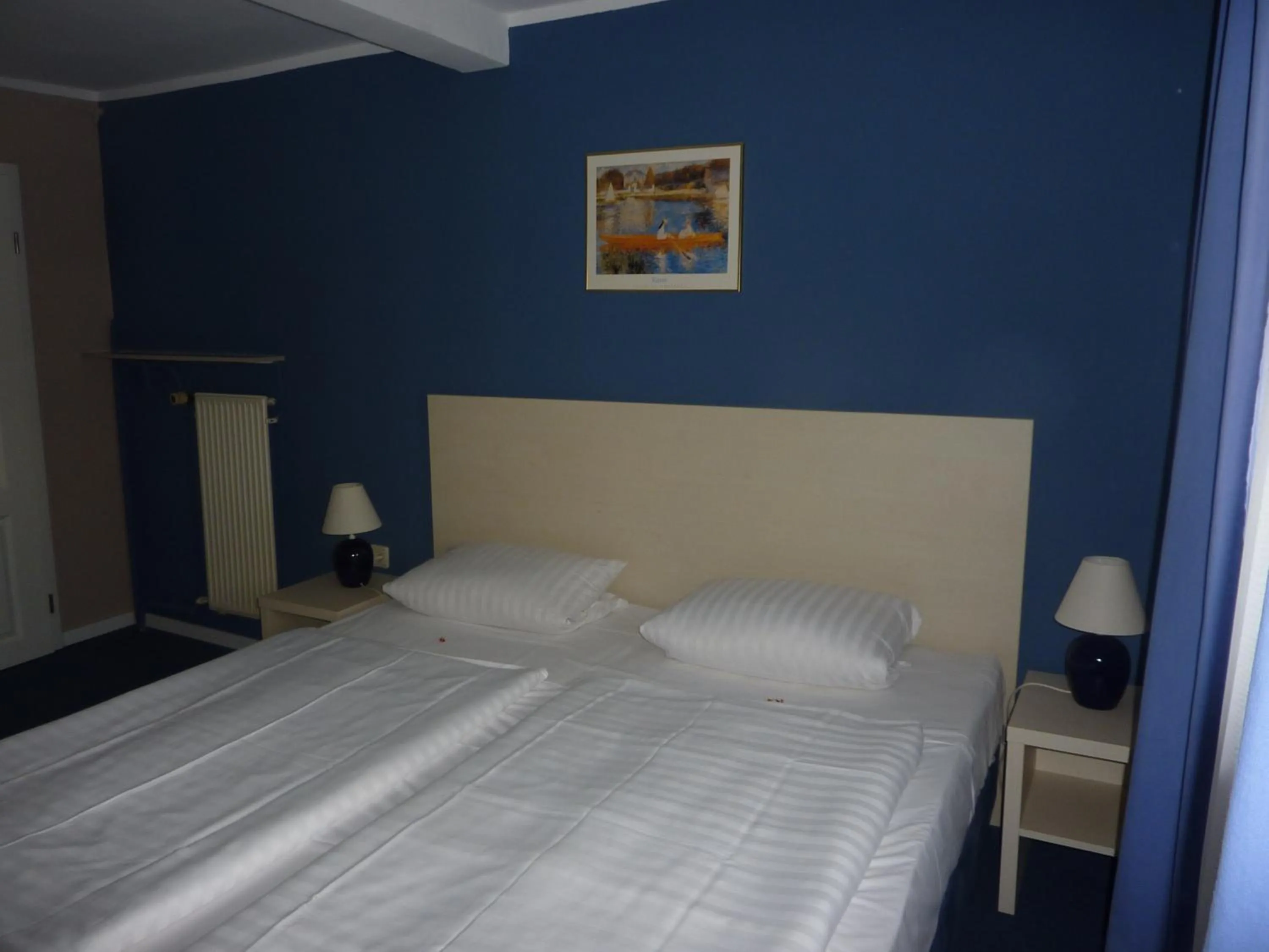 Bed in Hotel Pelikan