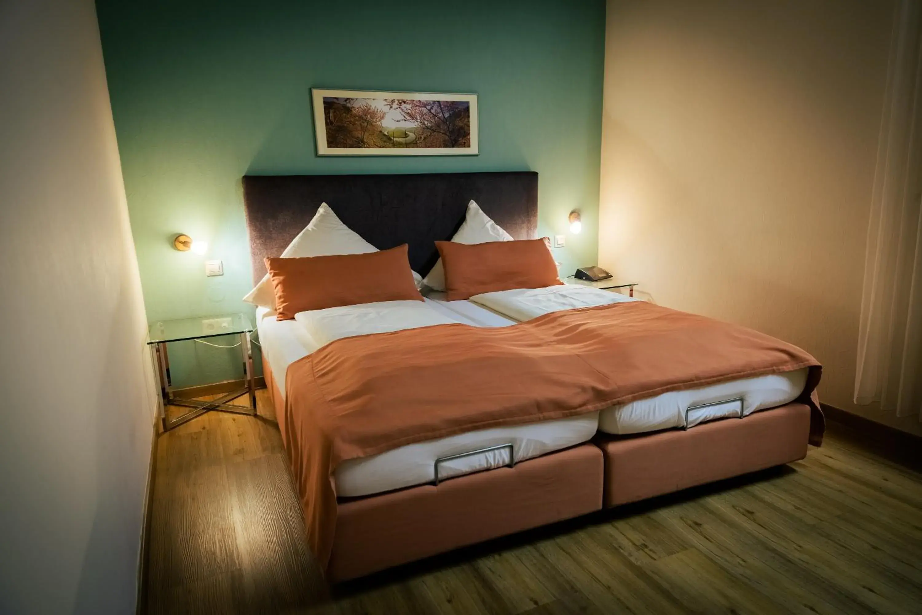 Comfort Double Room in Mosel-Landhaus Hotel Oster Comfort Double Room in Mosel-Landhaus Hotel Oster