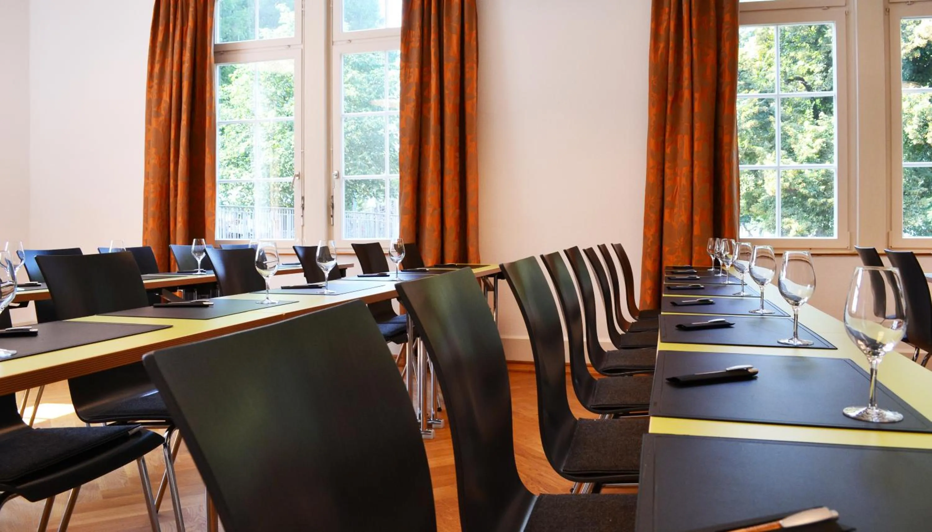 Business facilities in Ecoinn