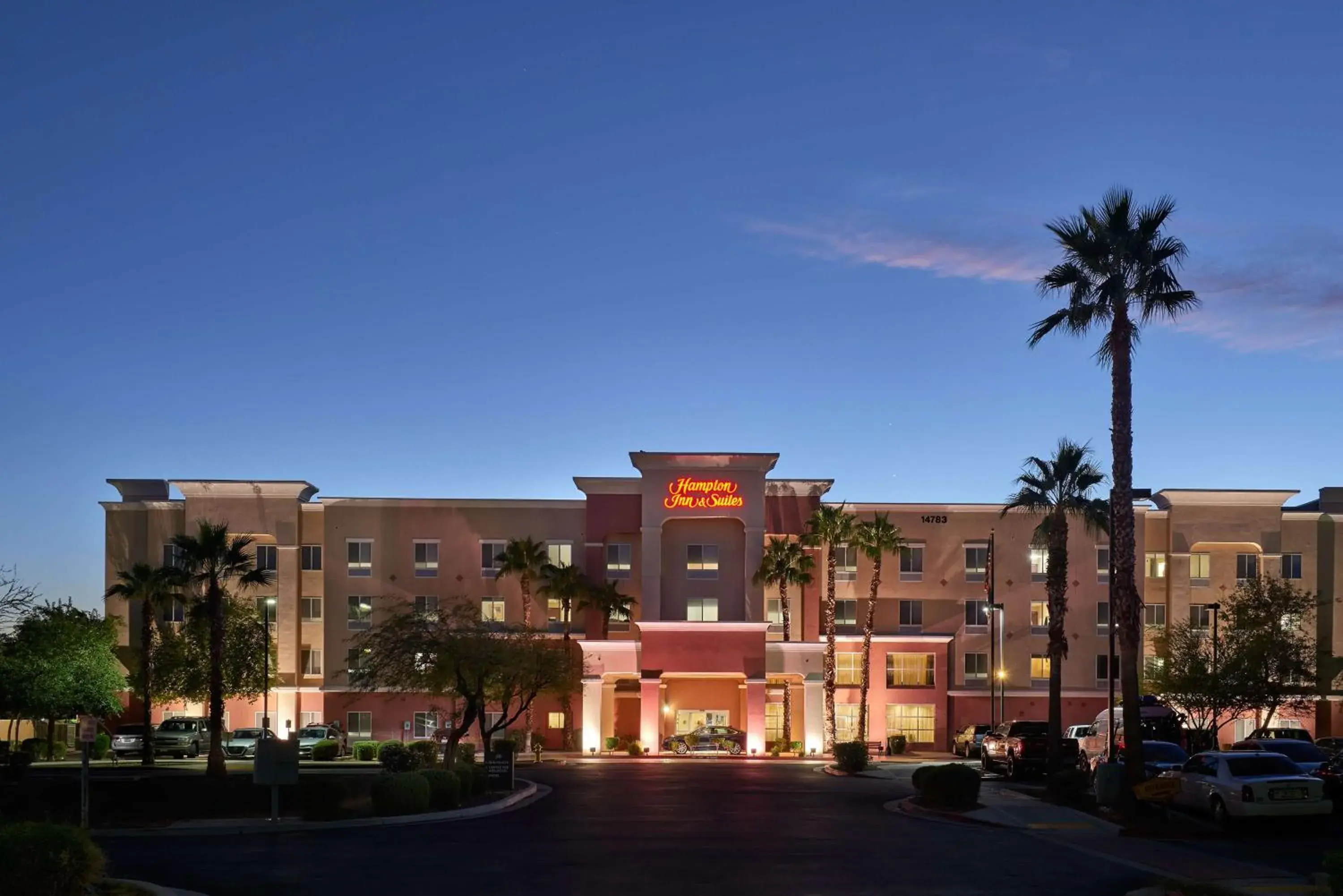 Property building in Hampton Inn & Suites Phoenix-Surprise Property building in Hampton Inn & Suites Phoenix-Surprise