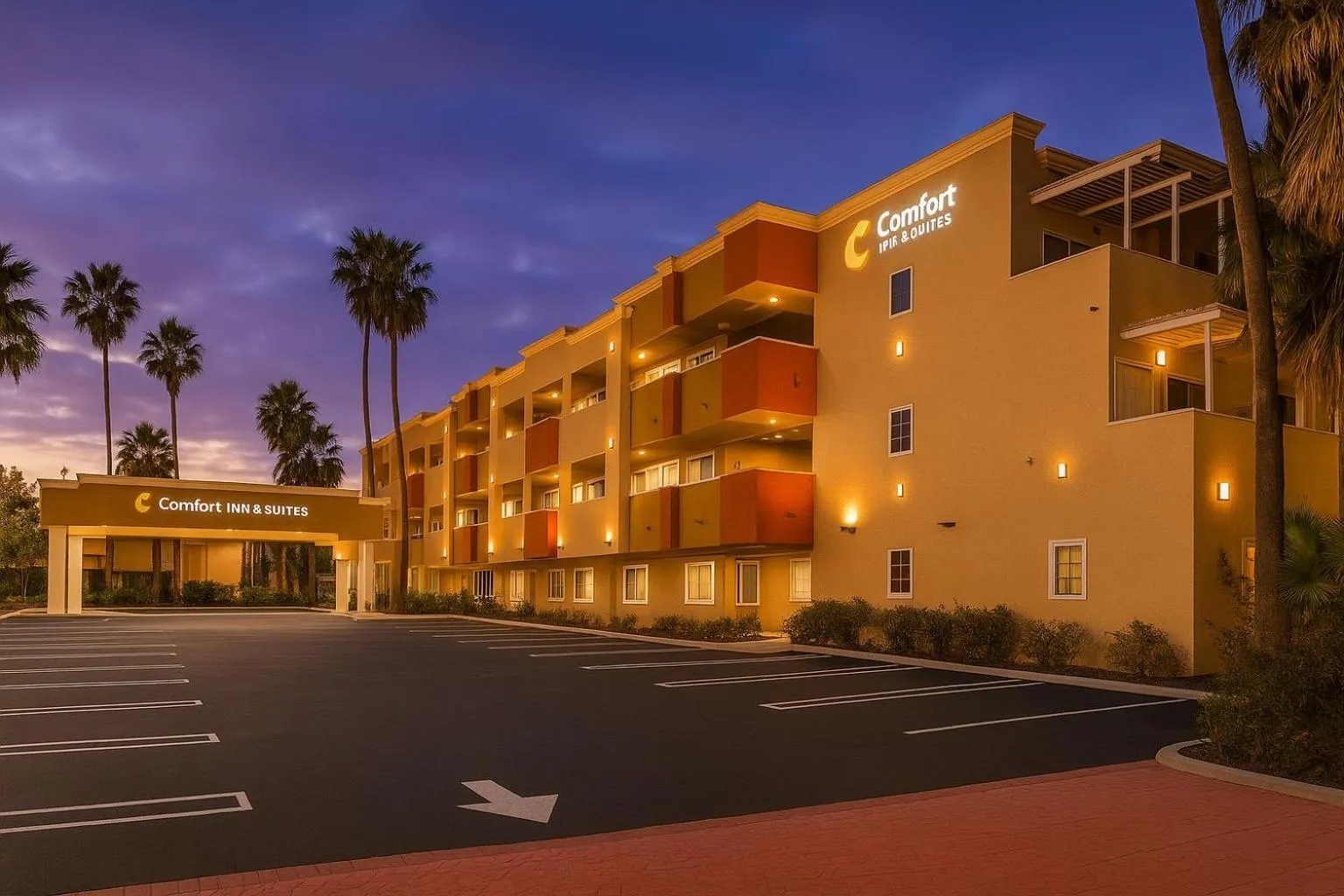 Property building in Comfort Inn & Suites Huntington Beach