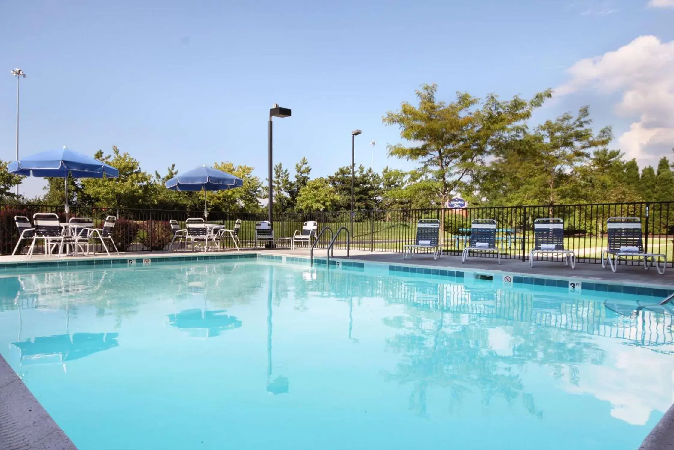 Pool view in Hampton Inn Columbus/Dublin Pool view in Hampton Inn Columbus/Dublin
