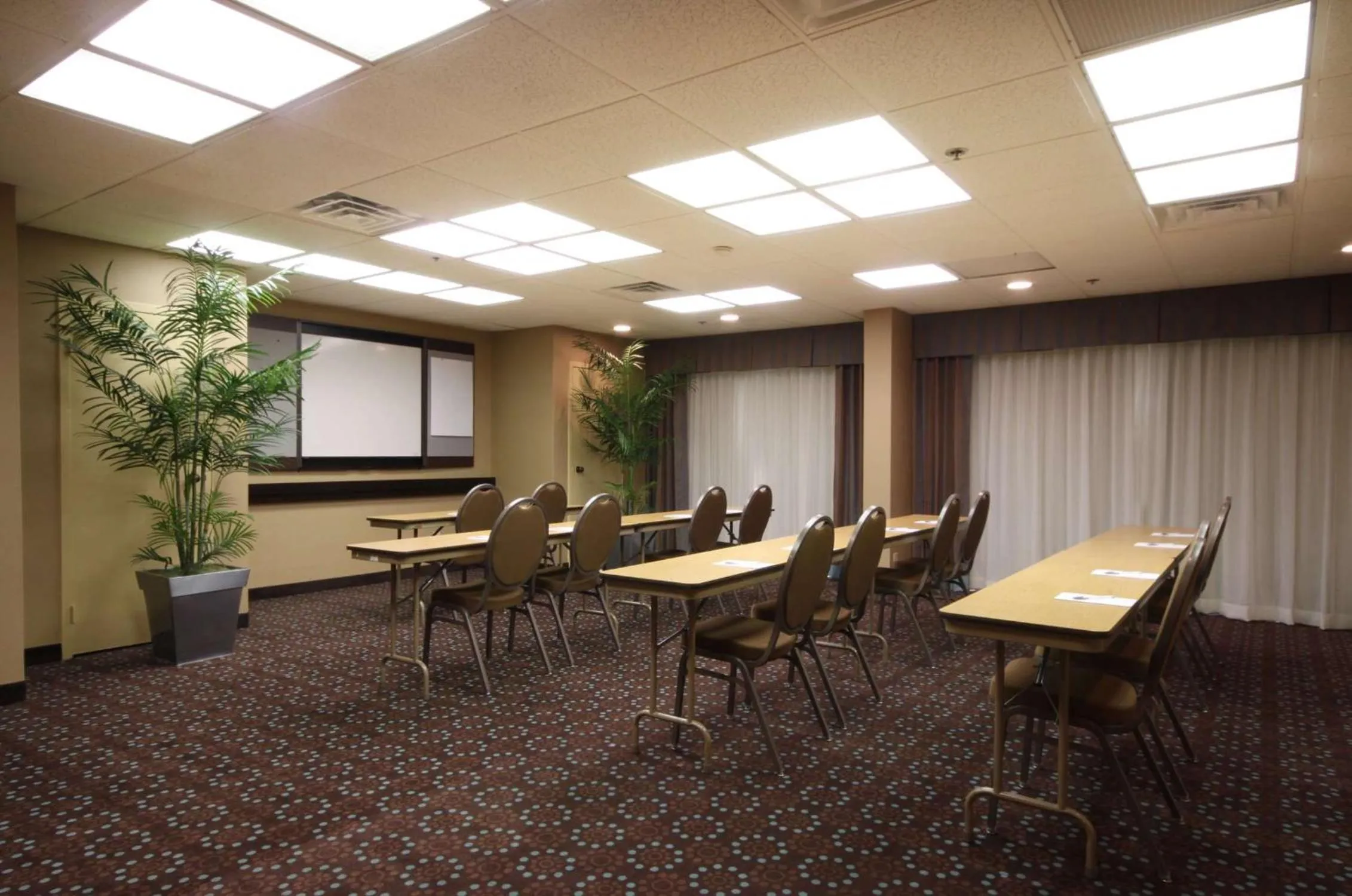 Meeting/conference room in Hampton Inn Columbus/Dublin