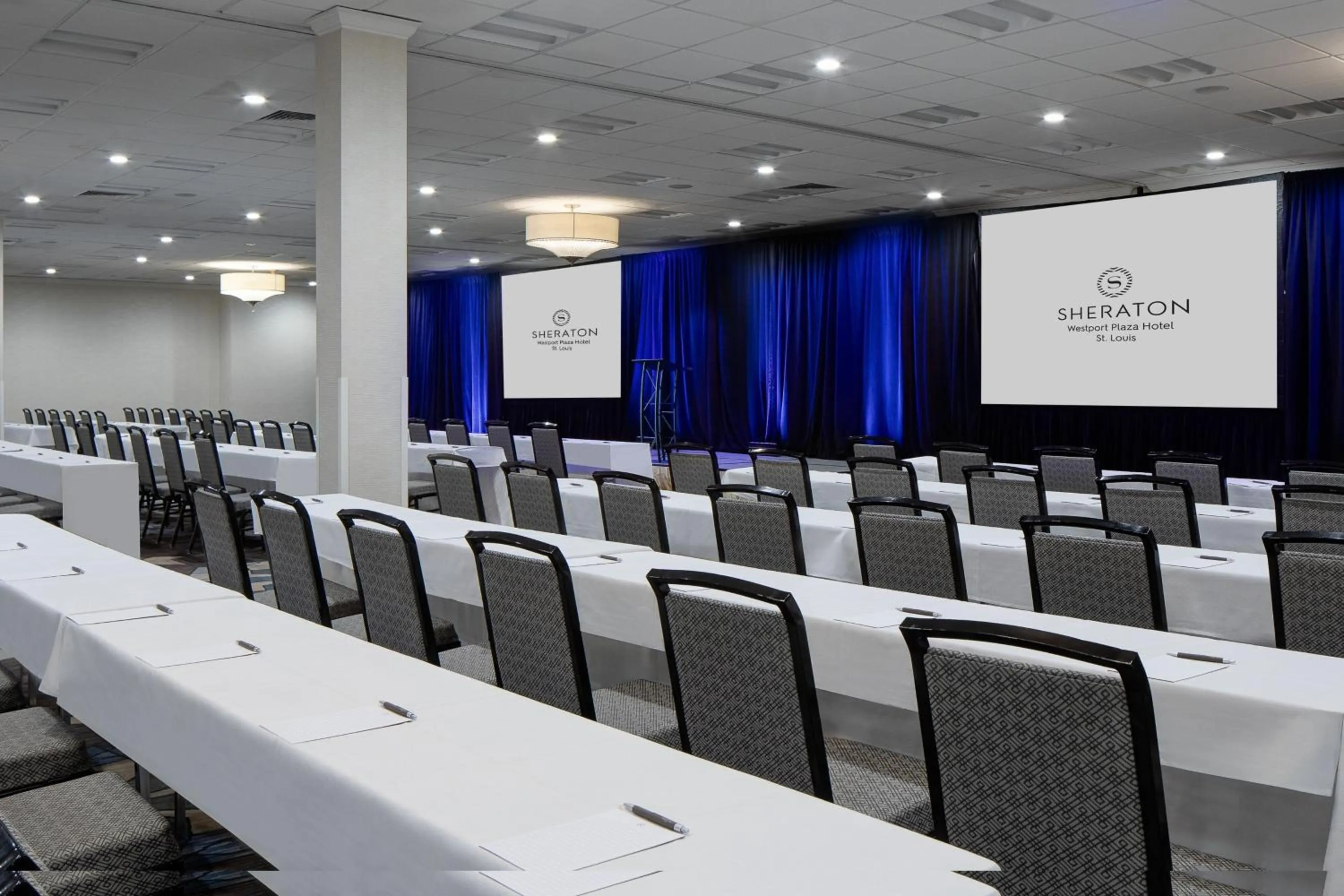 Meeting/conference room in Sheraton Westport Plaza