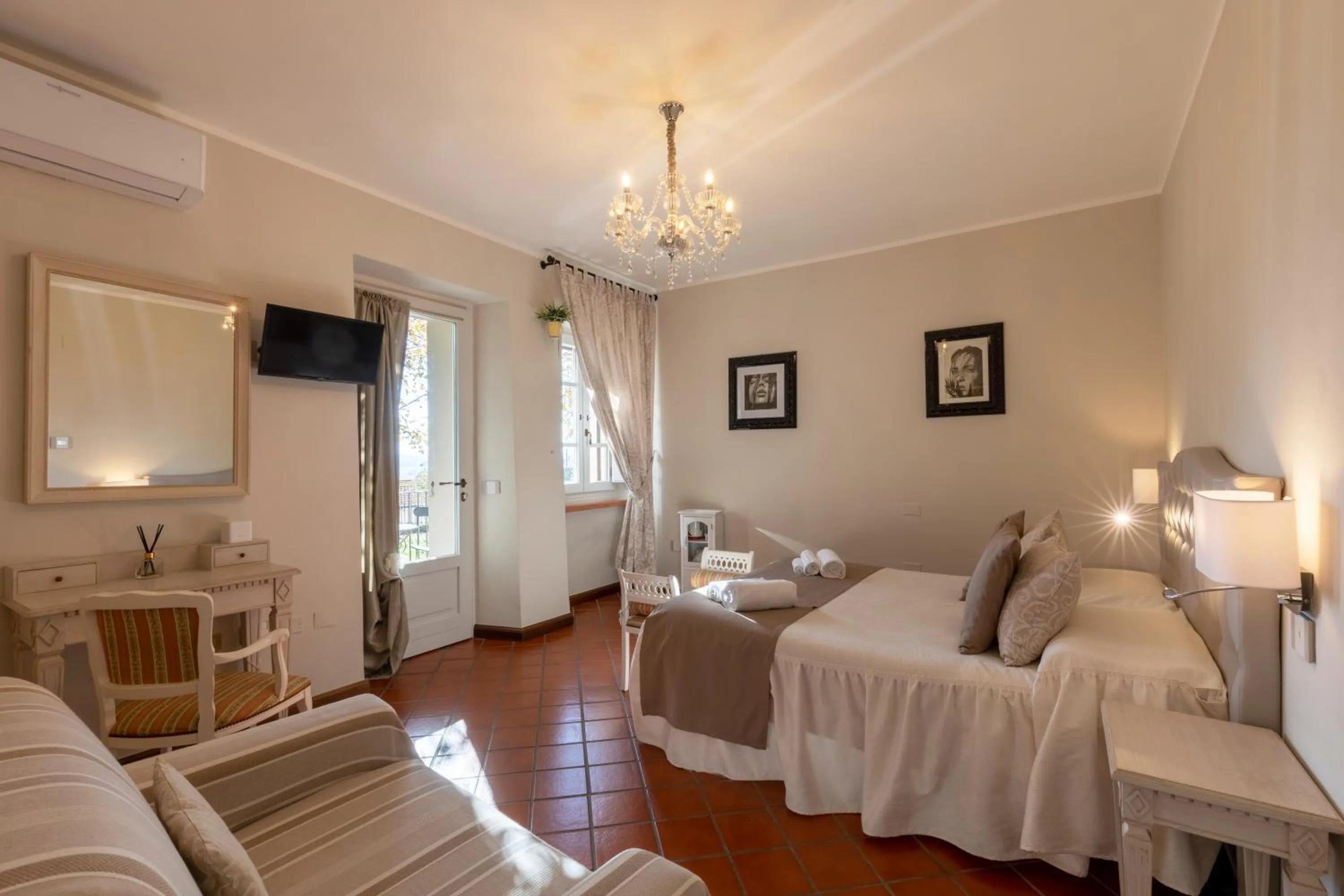 TV and multimedia, Bed in Il Torrione