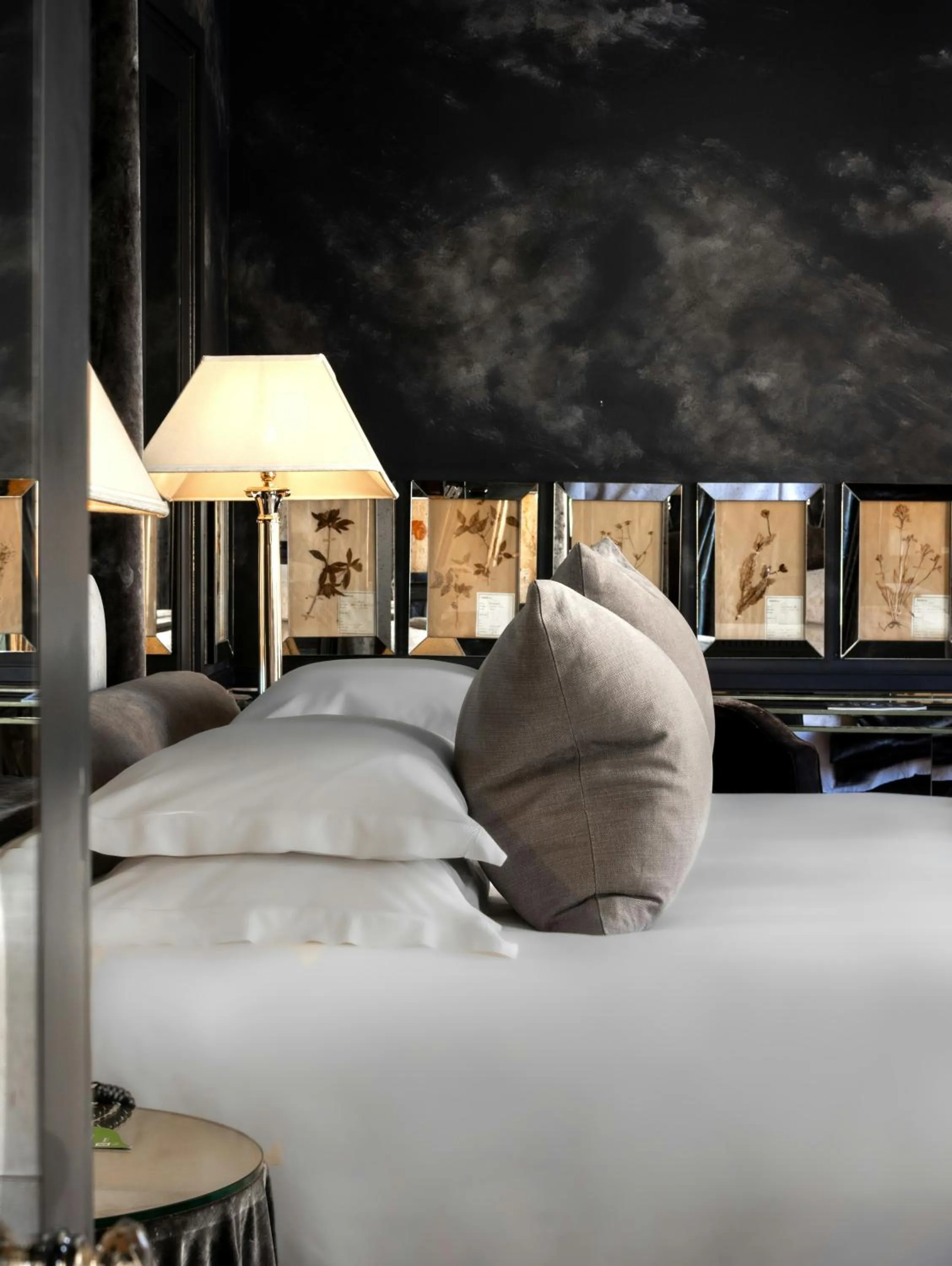 Photo of the whole room, Bed in The Franklin London - Starhotels Collezione