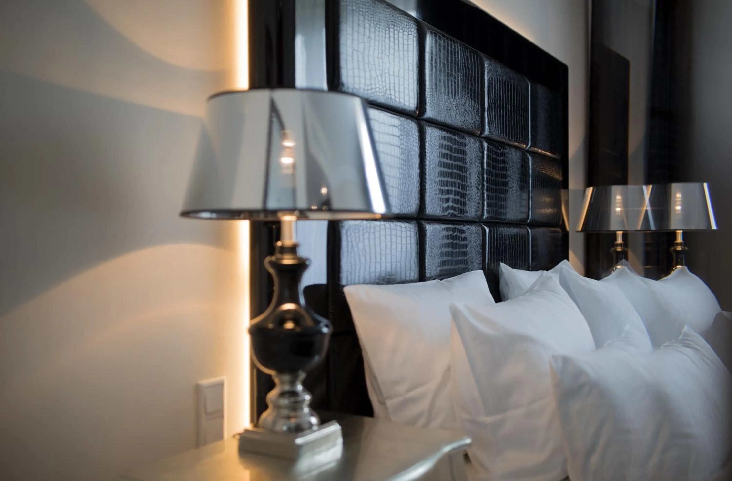 Decorative detail, Bed in König`s Hotel am Schlosspark