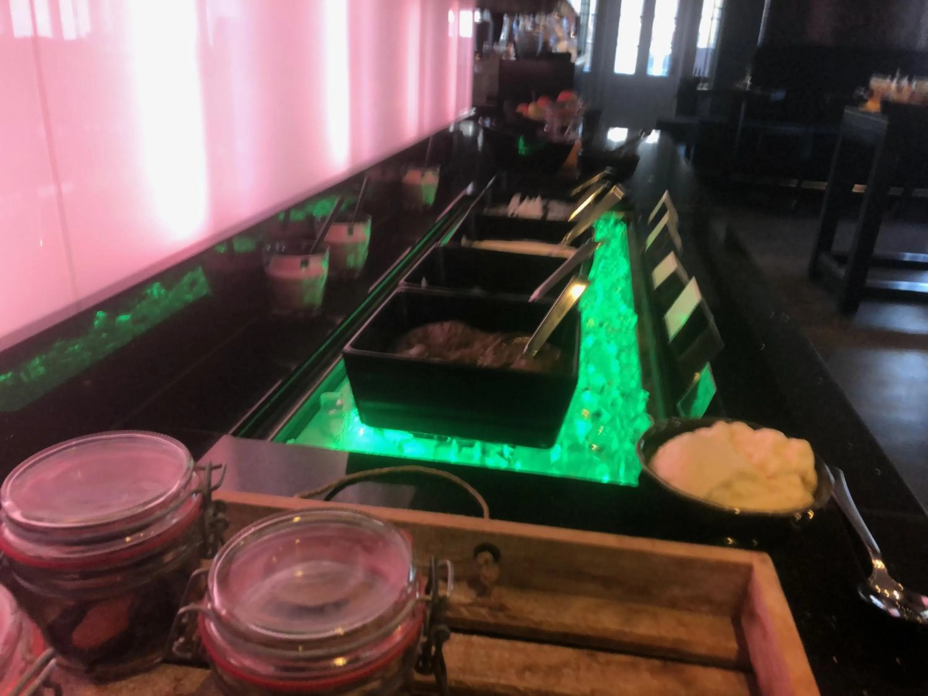 Breakfast in König`s Hotel am Schlosspark