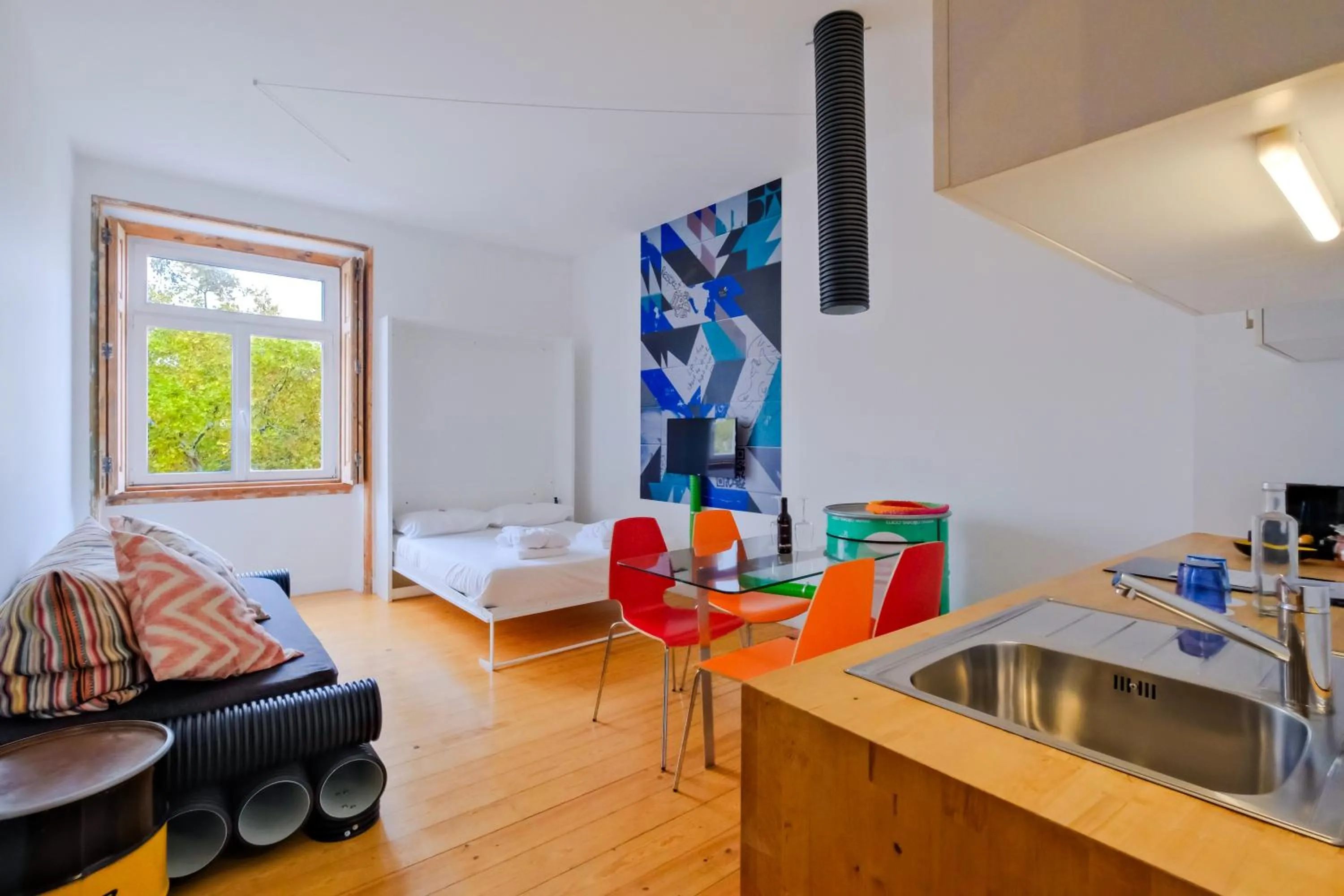 Bed in Chiado Arty Flats