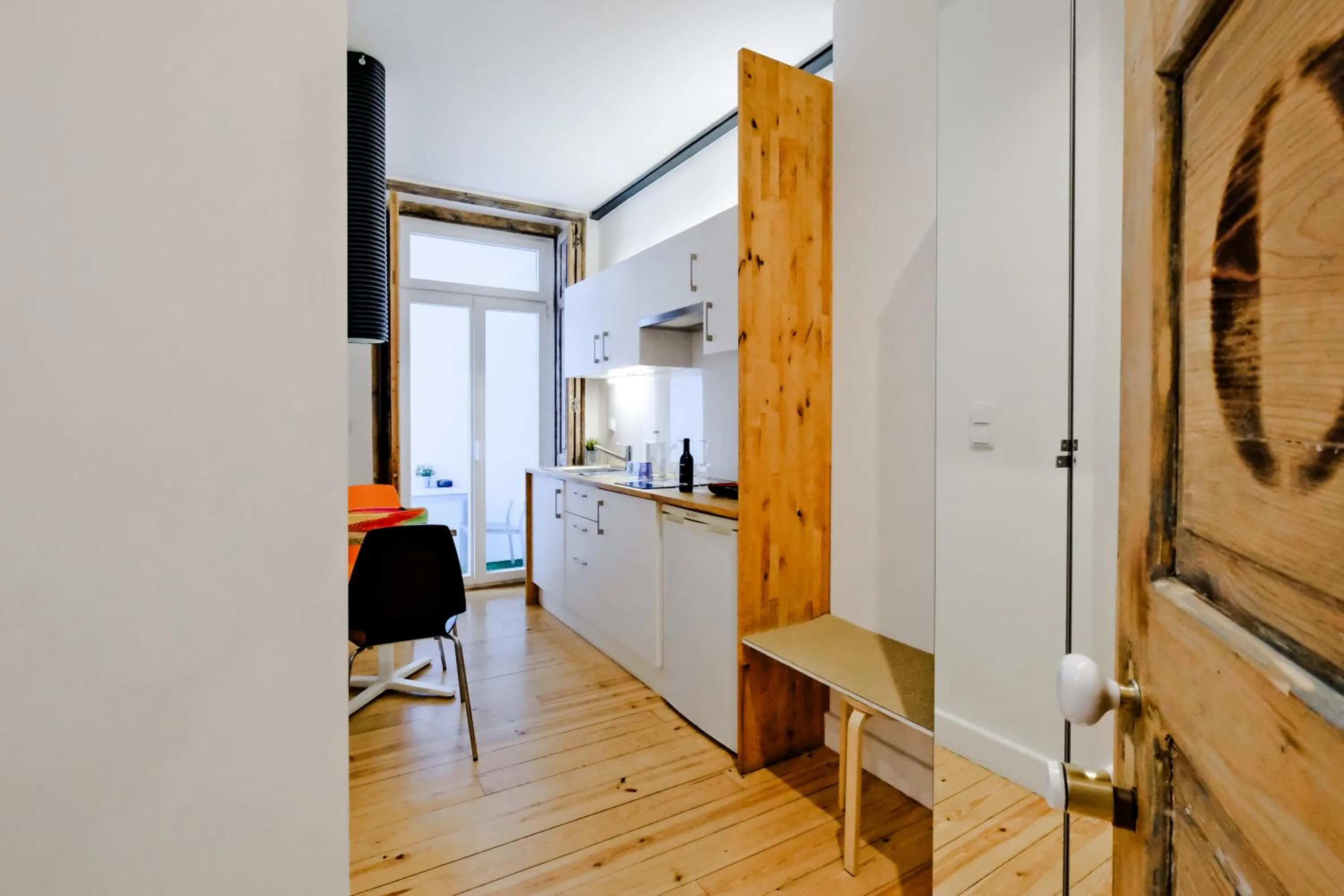 Kitchen or kitchenette in Chiado Arty Flats