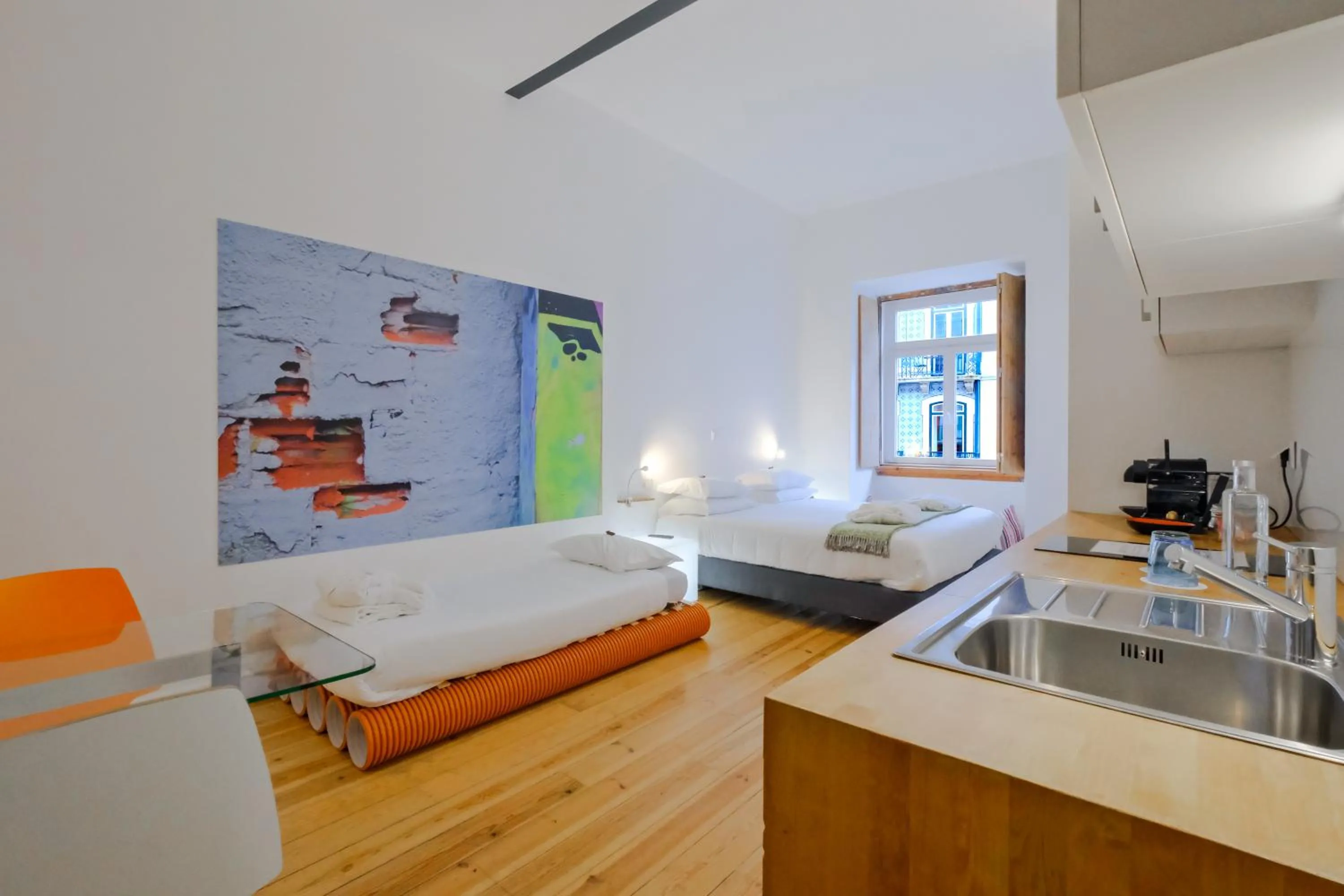 Bed in Chiado Arty Flats