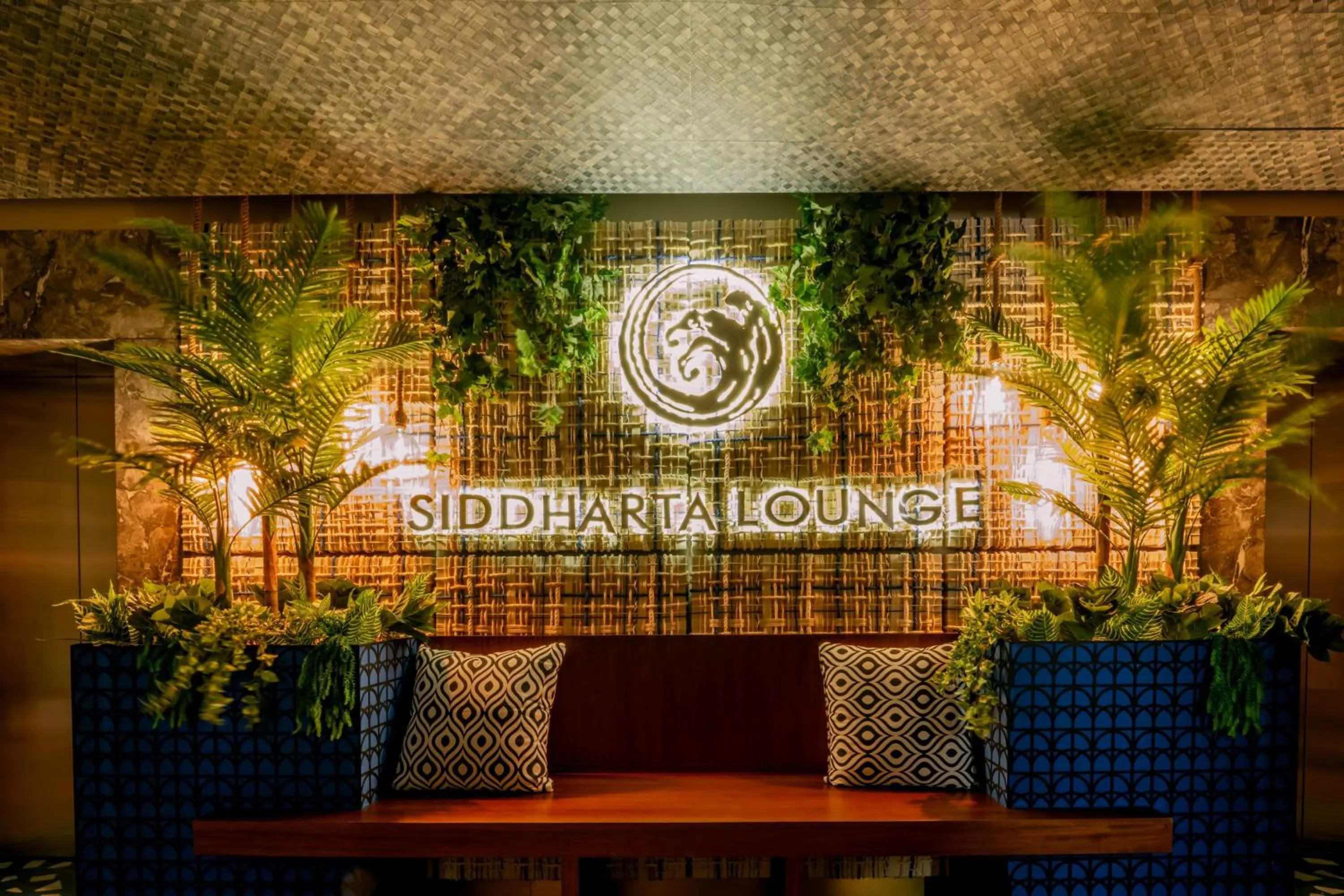 Lounge or bar in Assila, a Luxury Collection Hotel, Jeddah