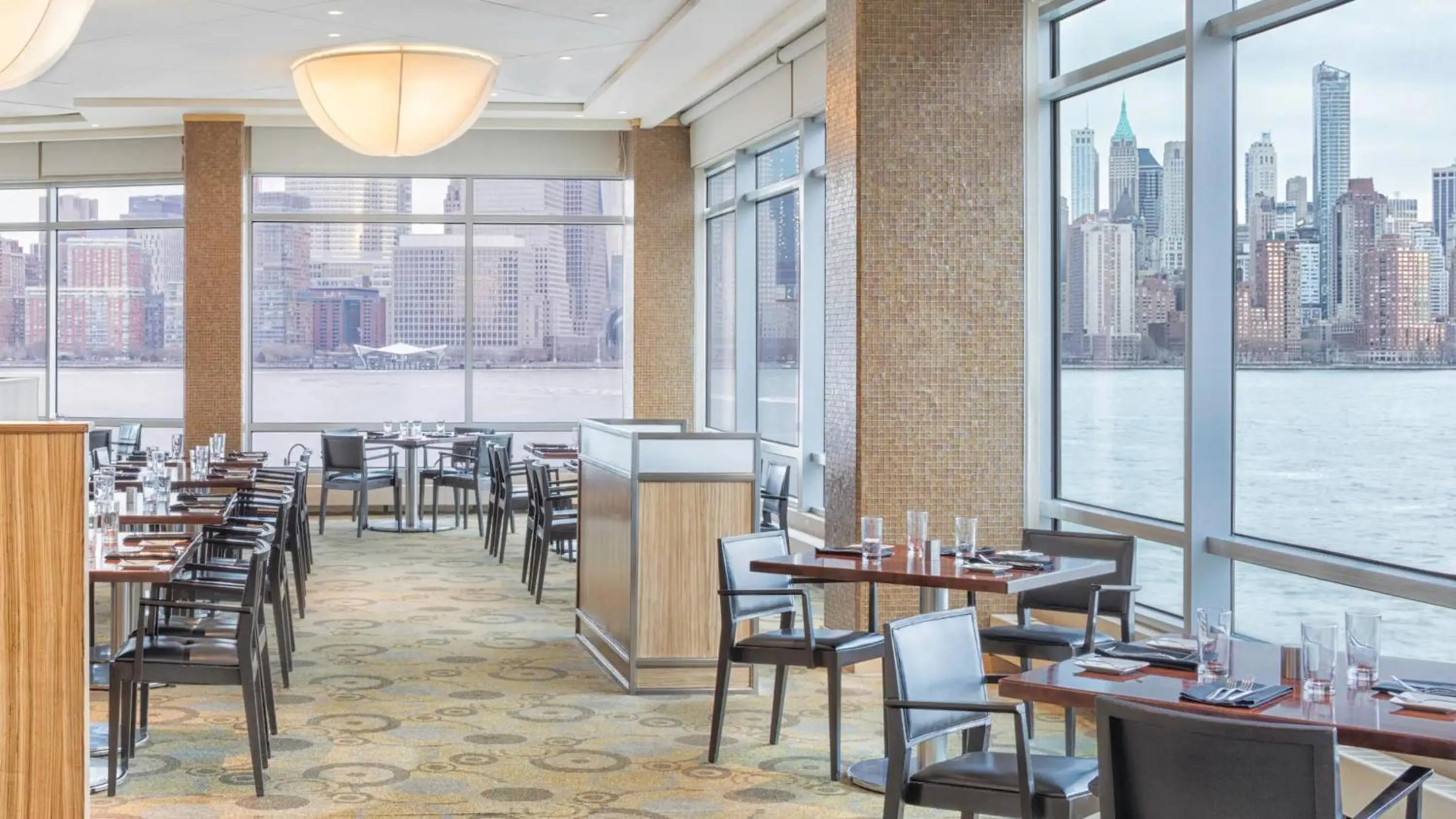 Restaurant/places to eat in Hyatt Regency Jersey City on the Hudson