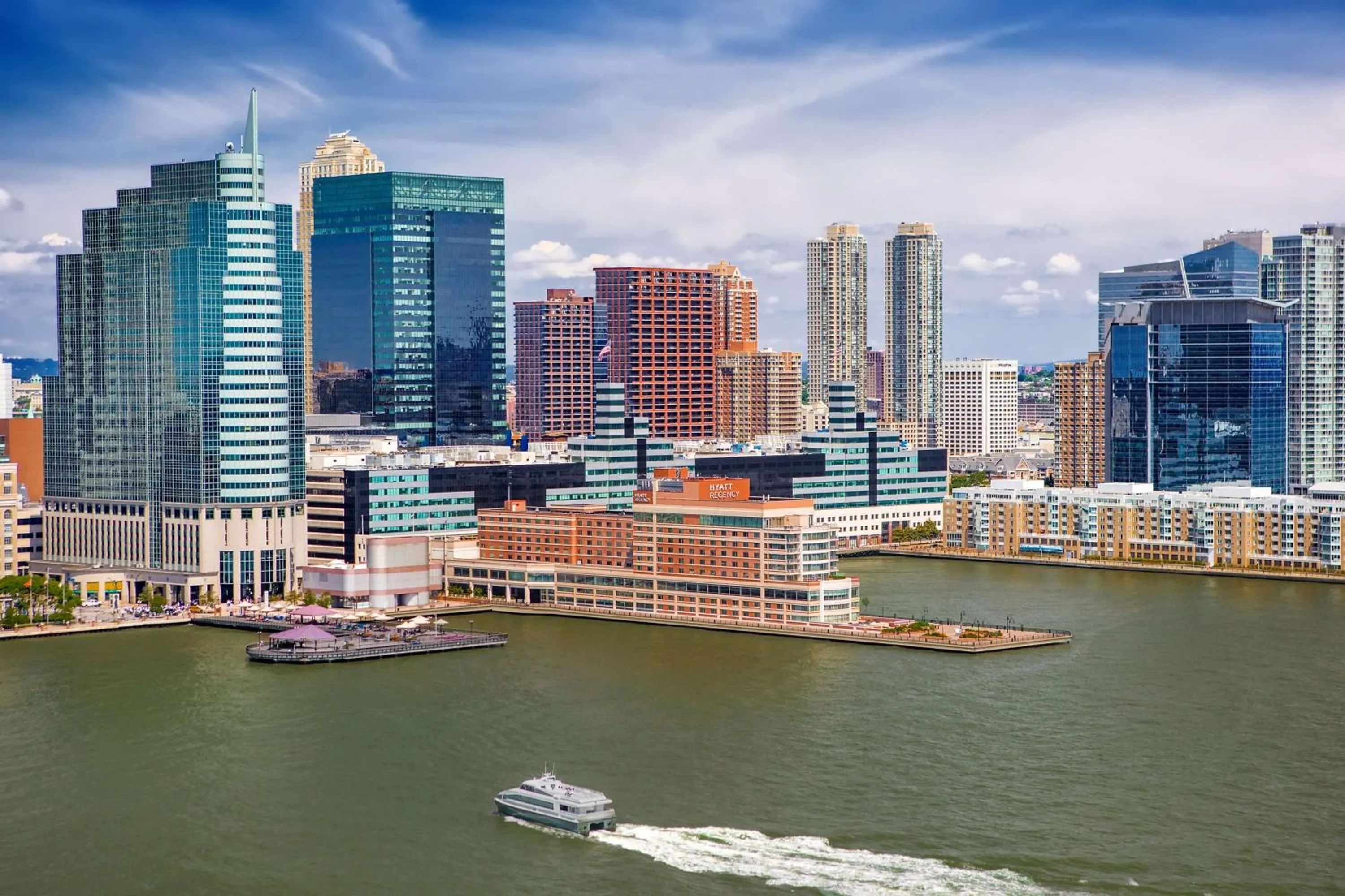 Property building in Hyatt Regency Jersey City on the Hudson