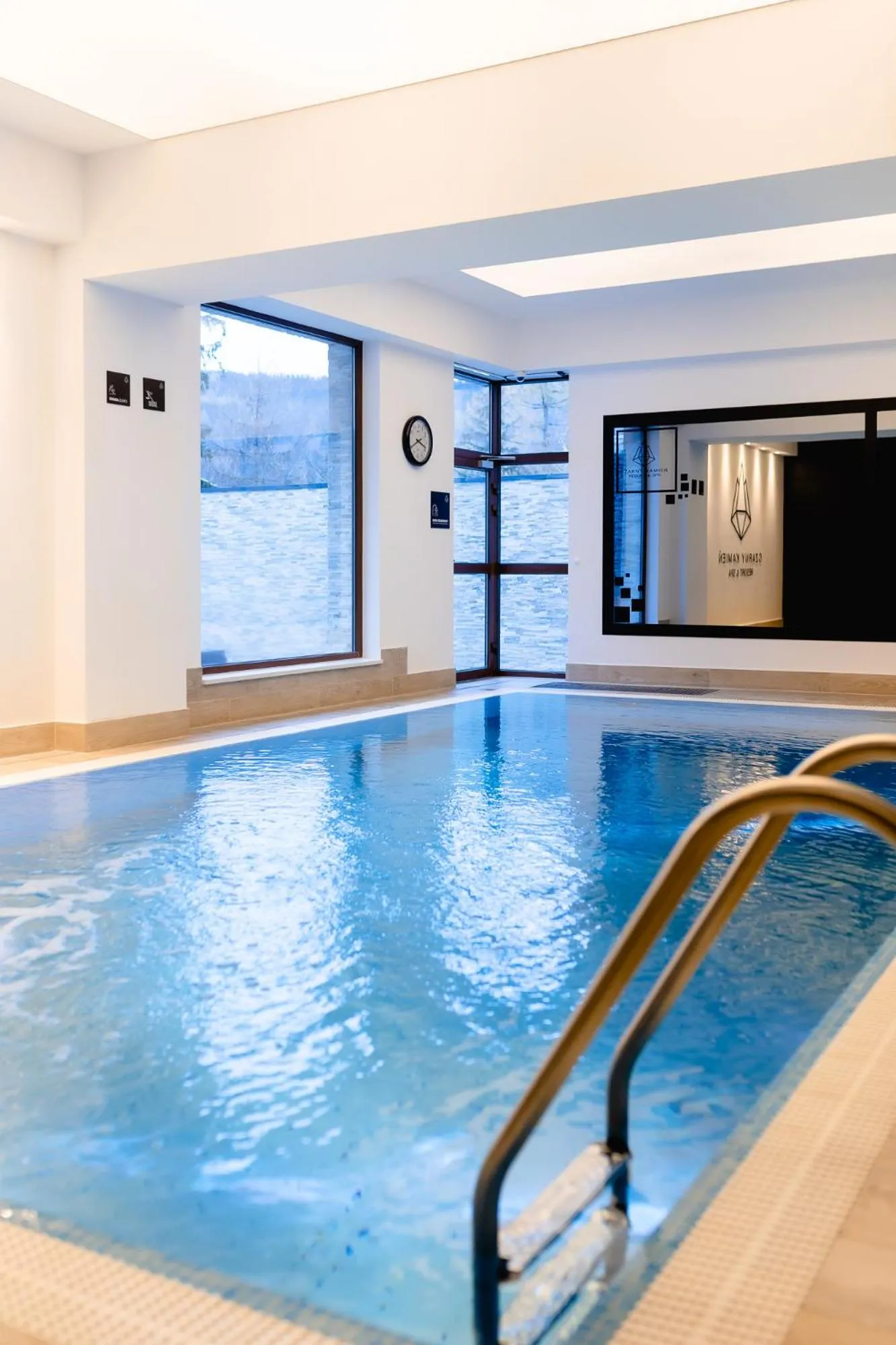 Hot Tub in Czarny Kamień Resort & SPA