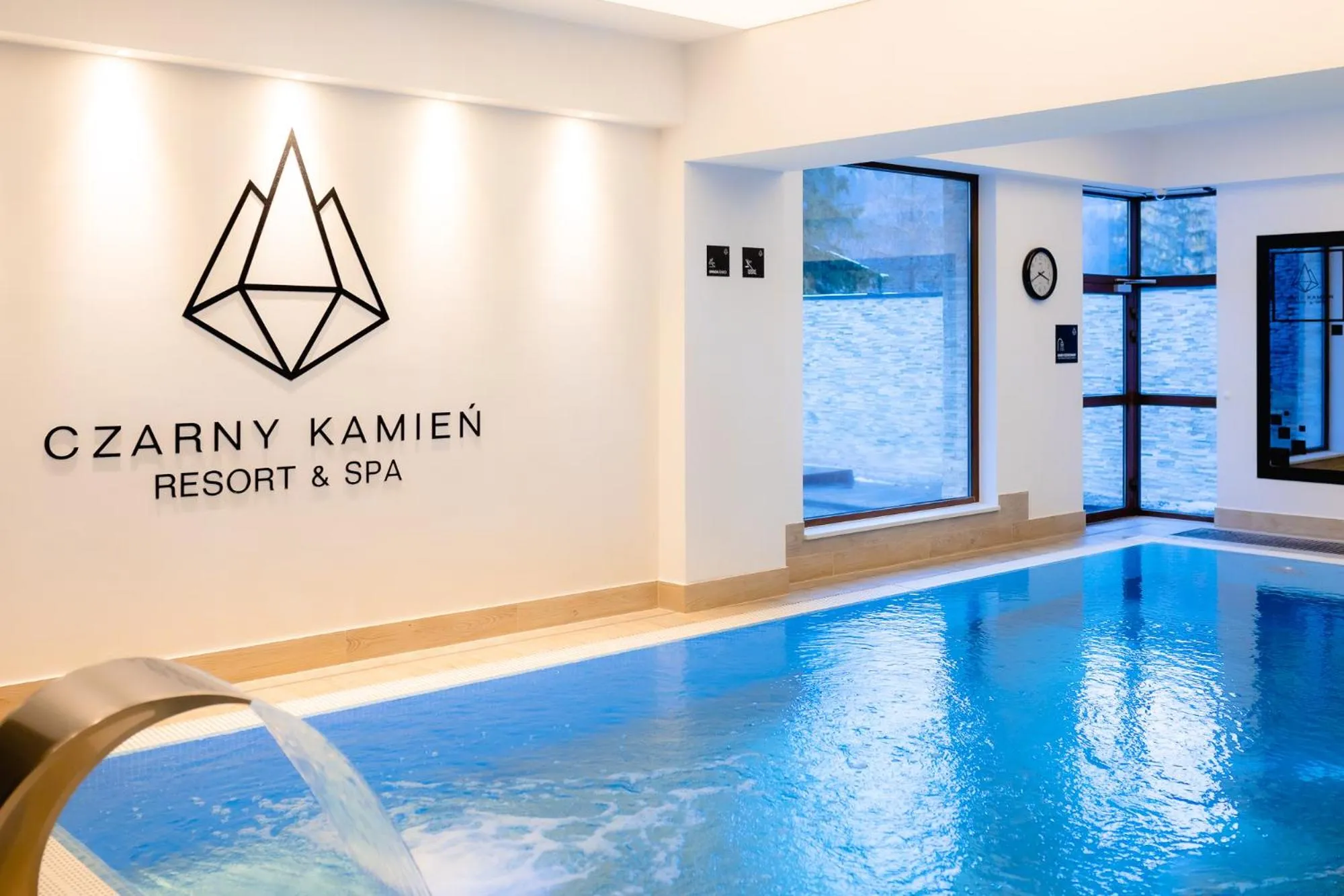 Swimming pool in Czarny Kamień Resort & SPA