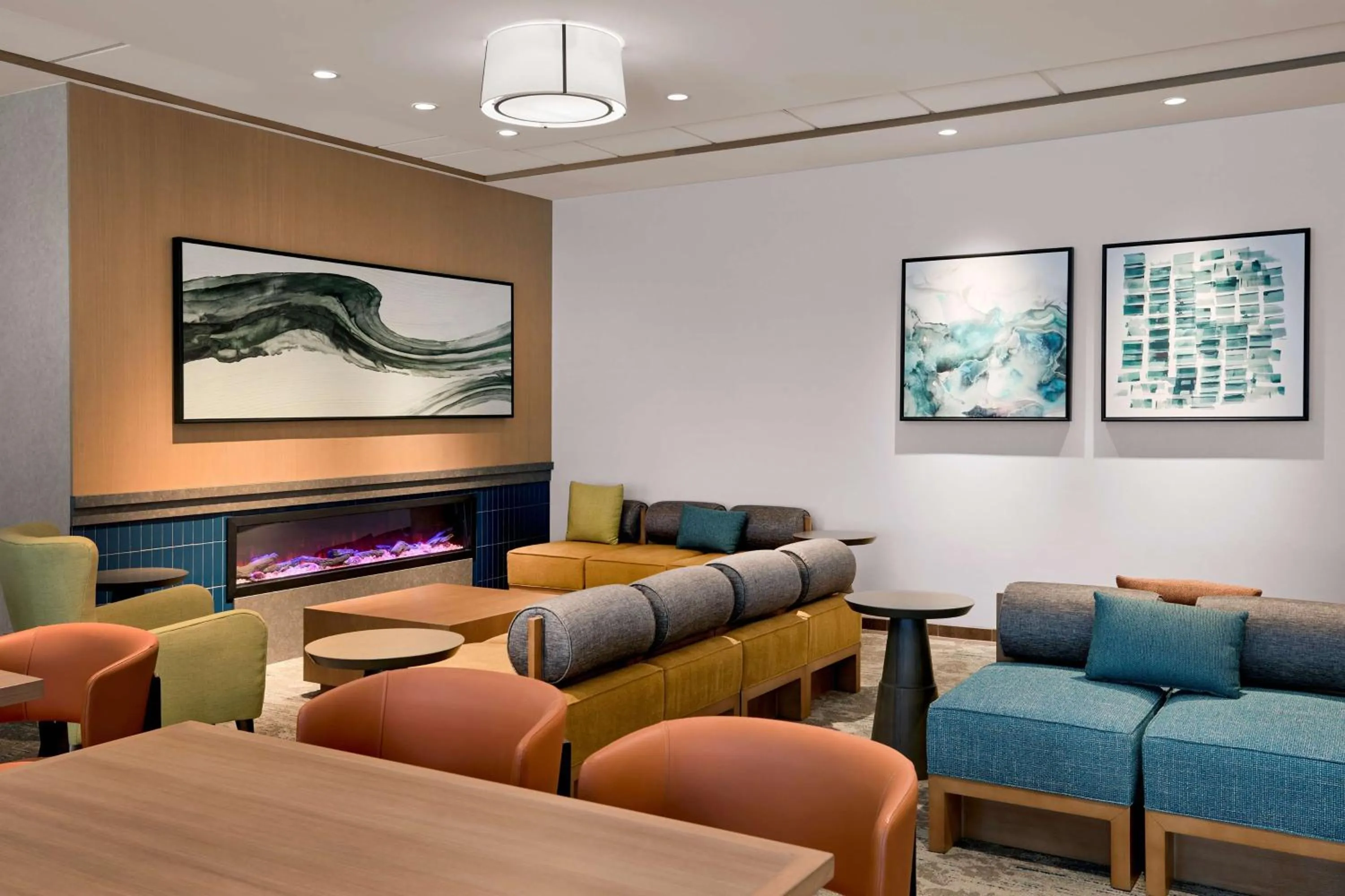 Lobby or reception in Hilton Garden Inn LAX Los Angeles Airport