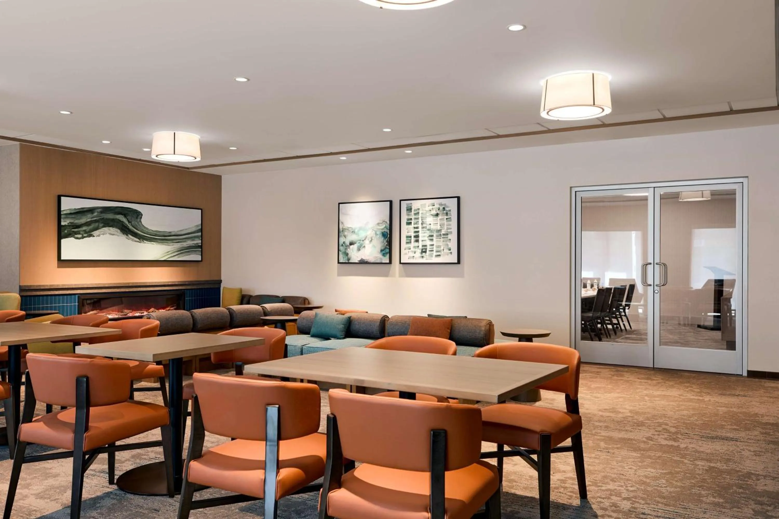 Meeting/conference room in Hilton Garden Inn LAX Los Angeles Airport