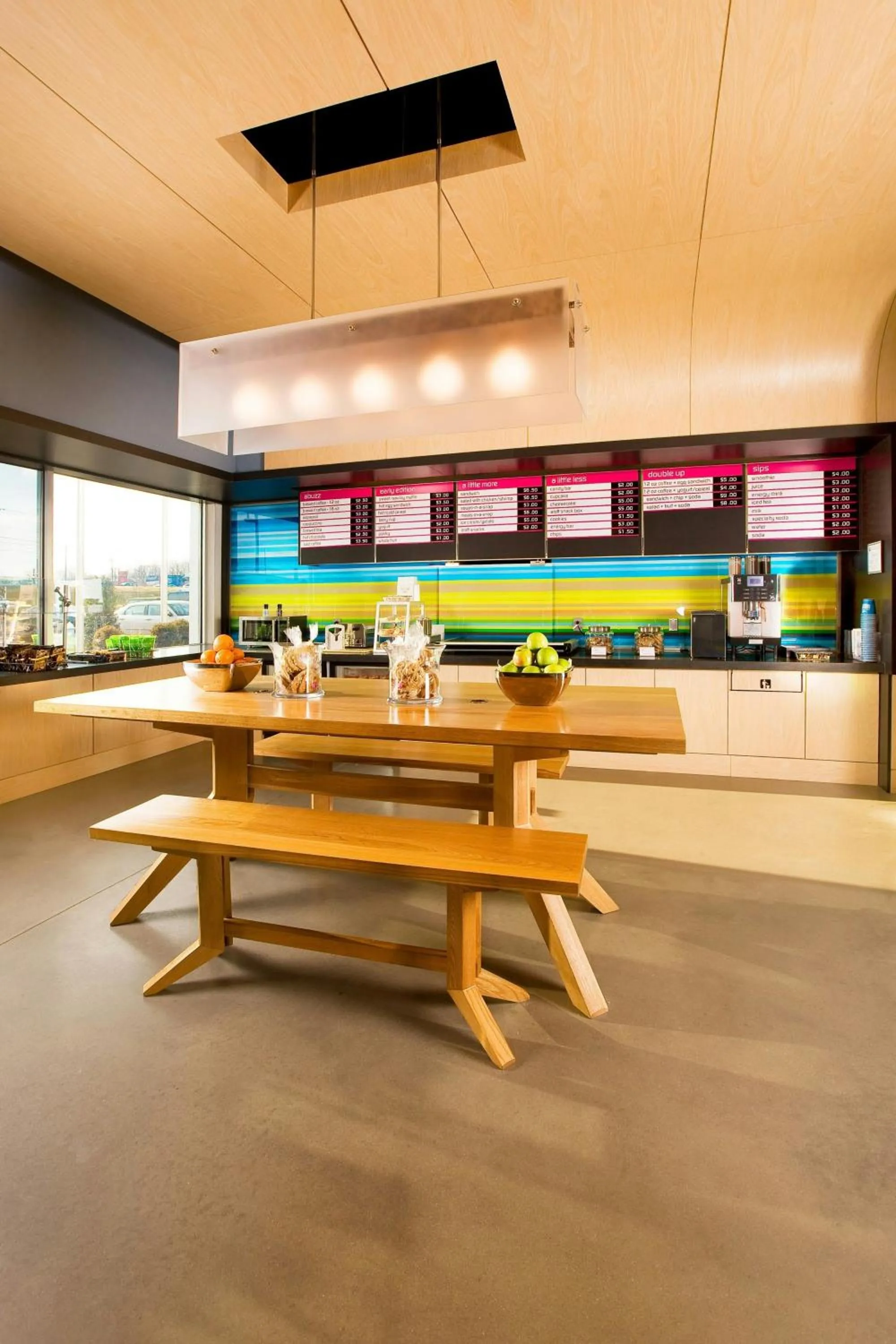 Restaurant/places to eat in Aloft Mount Laurel