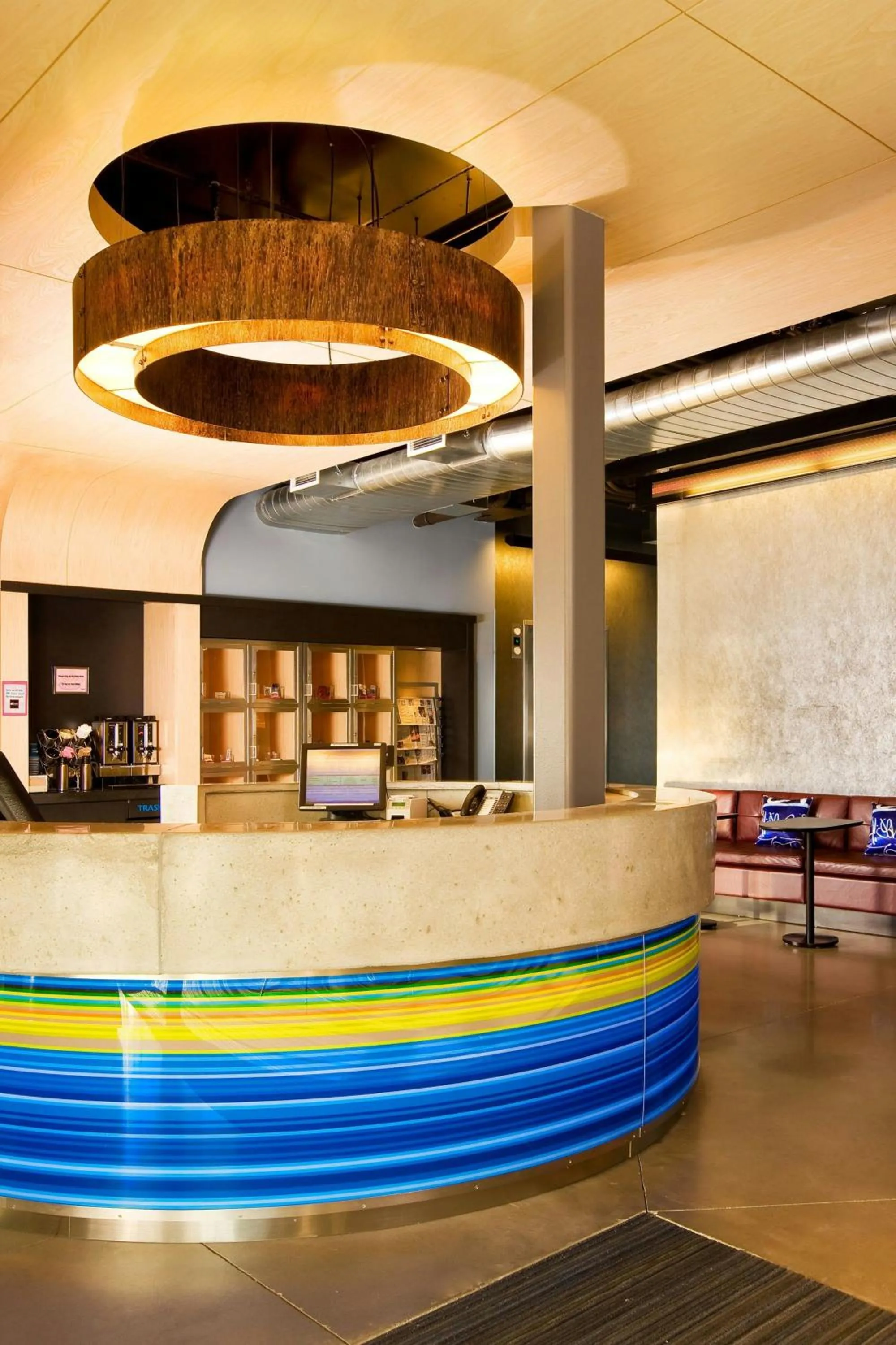 Lobby or reception in Aloft Mount Laurel