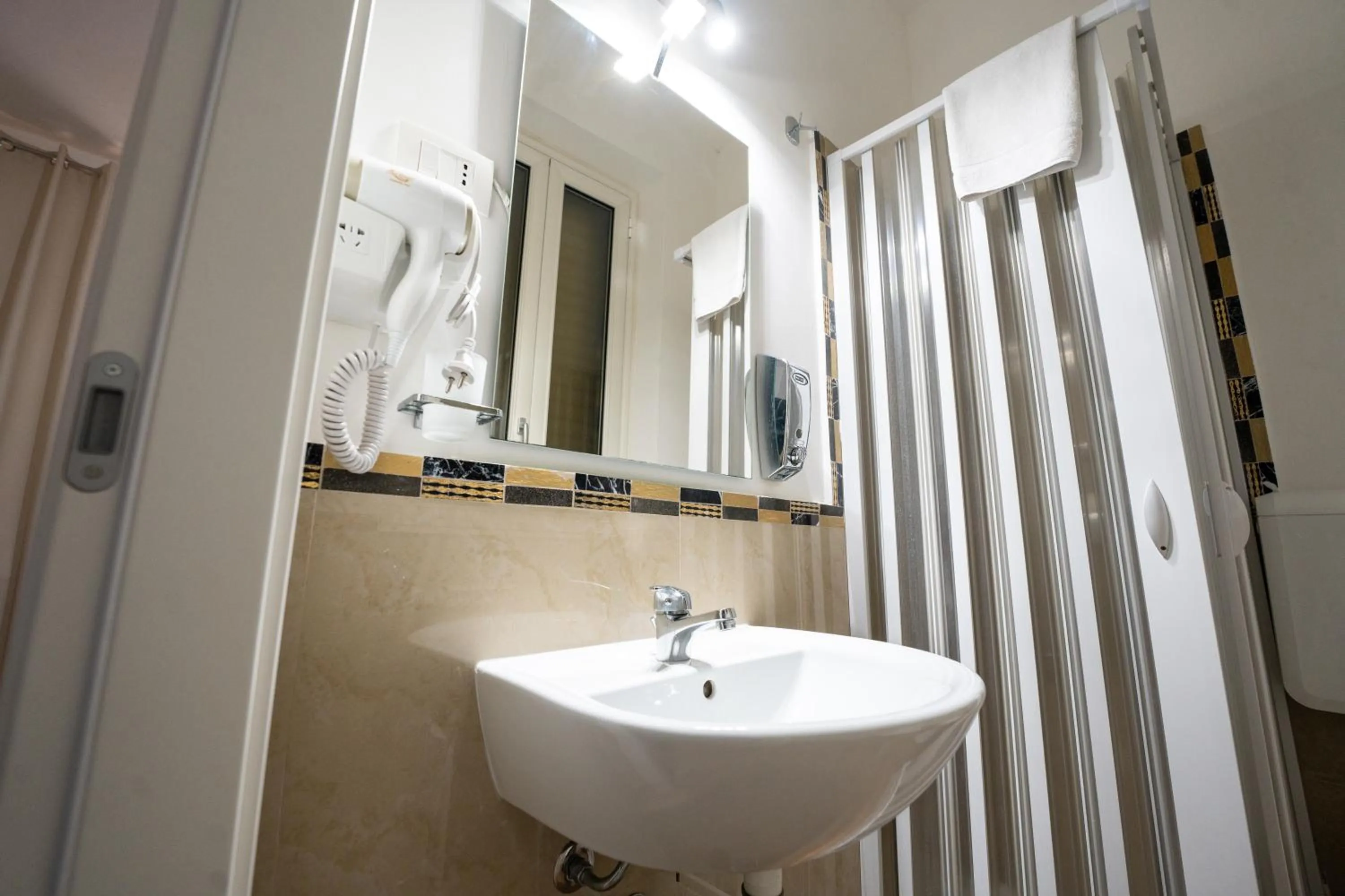 Bathroom in B&B Villa Achibea