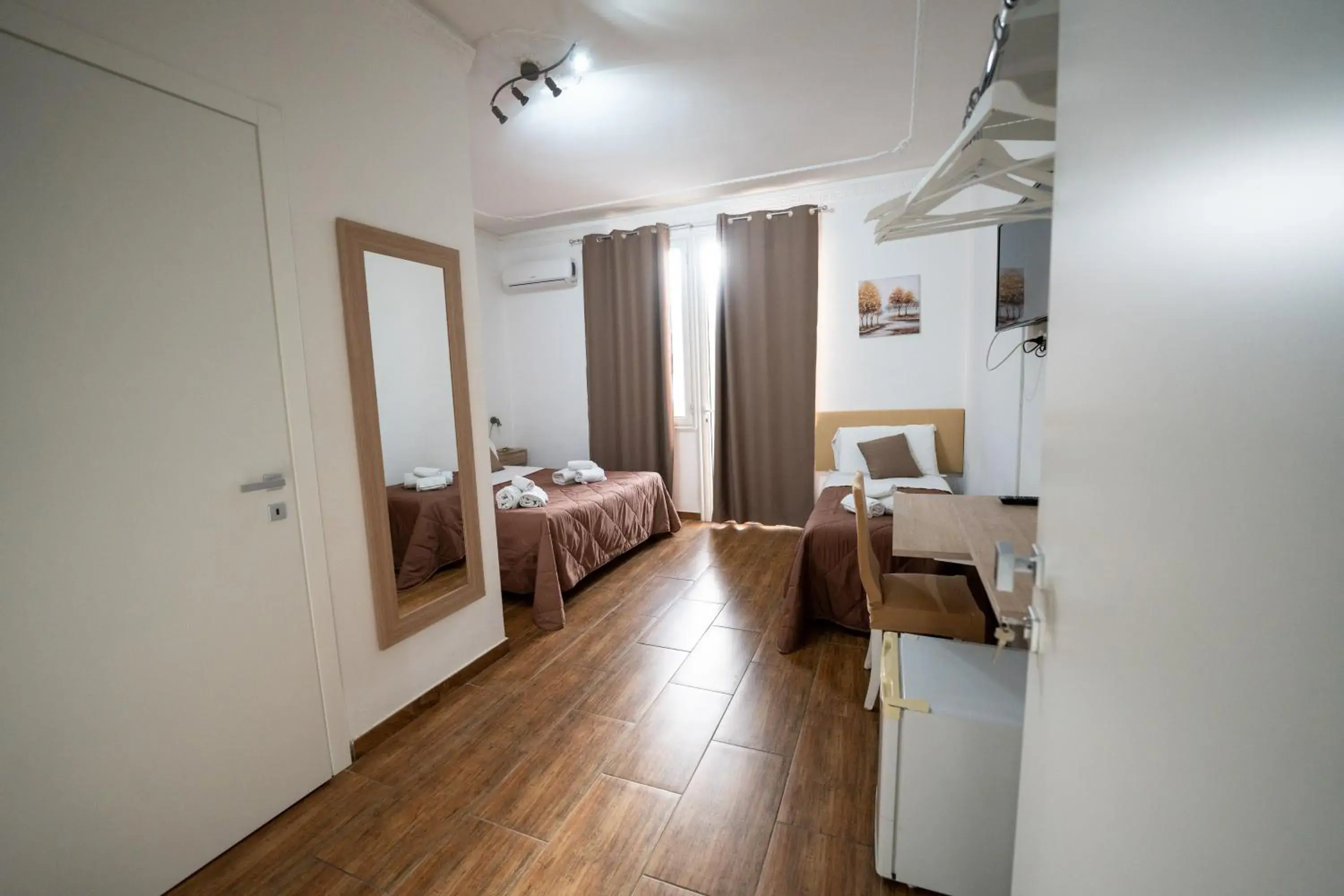 Triple Room with Garden View - single occupancy in B&B Villa Achibea Triple Room with Garden View - single occupancy in B&B Villa Achibea