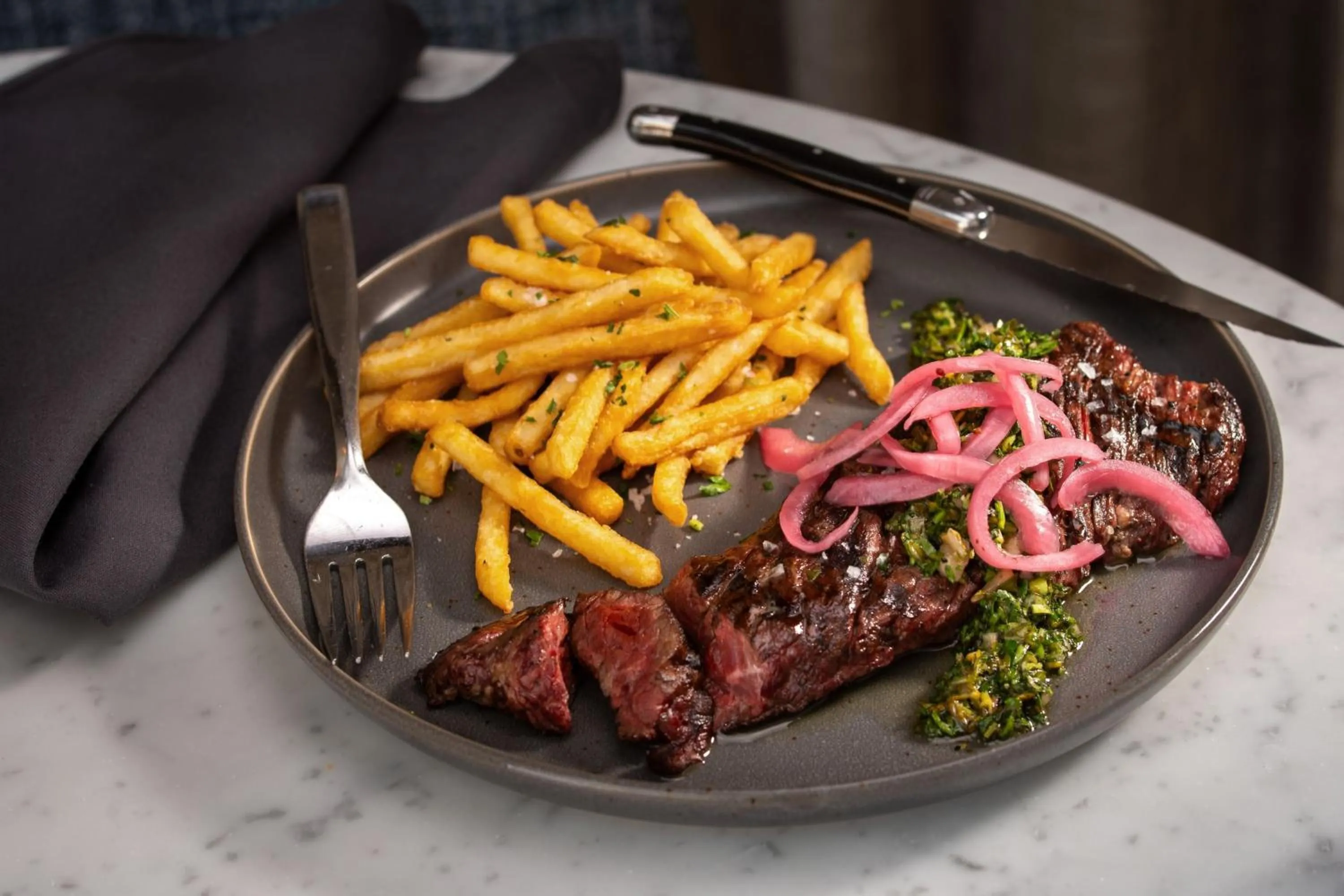 Restaurant/places to eat in Sheraton Dallas Hotel