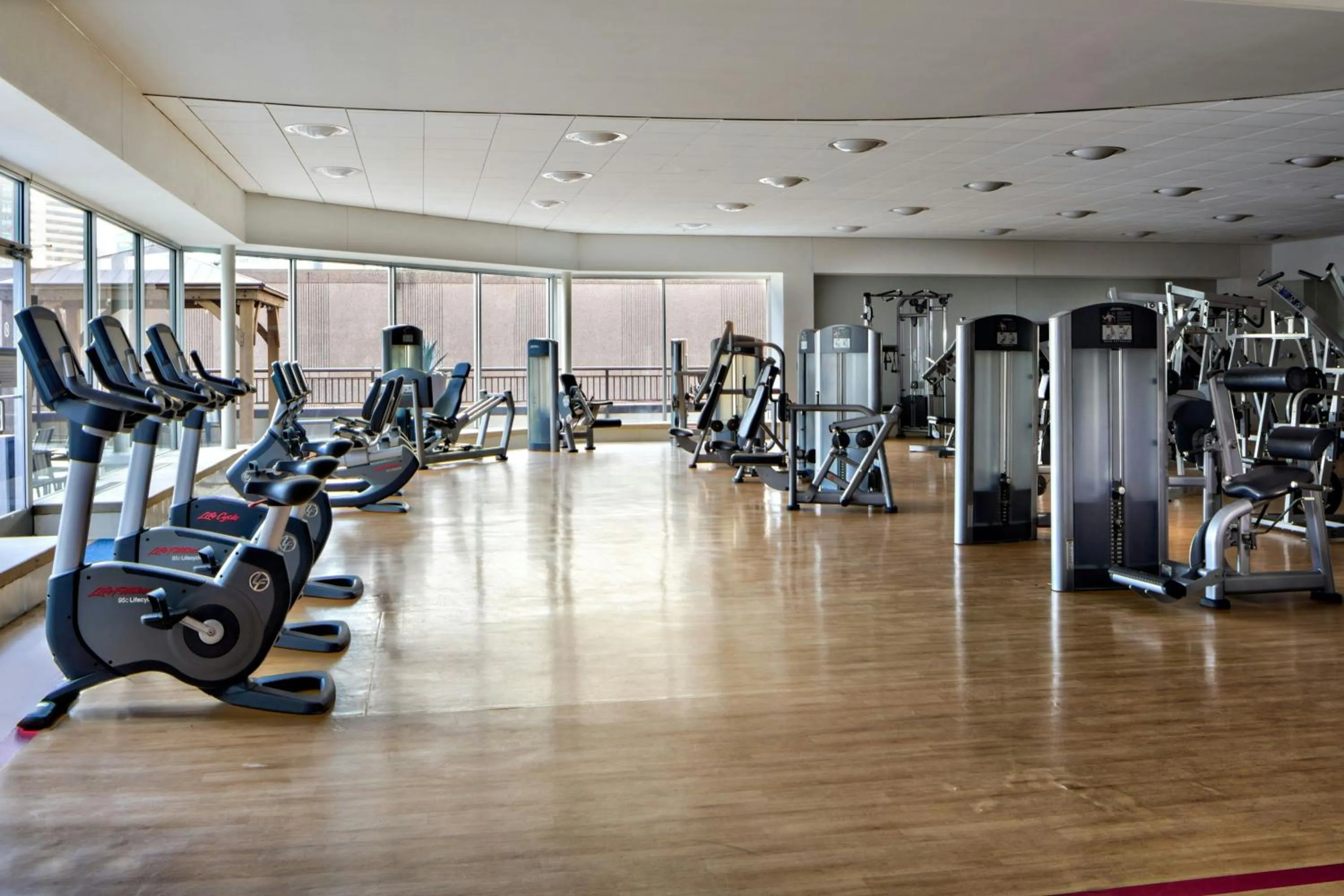 Fitness centre/facilities in Sheraton Dallas Hotel