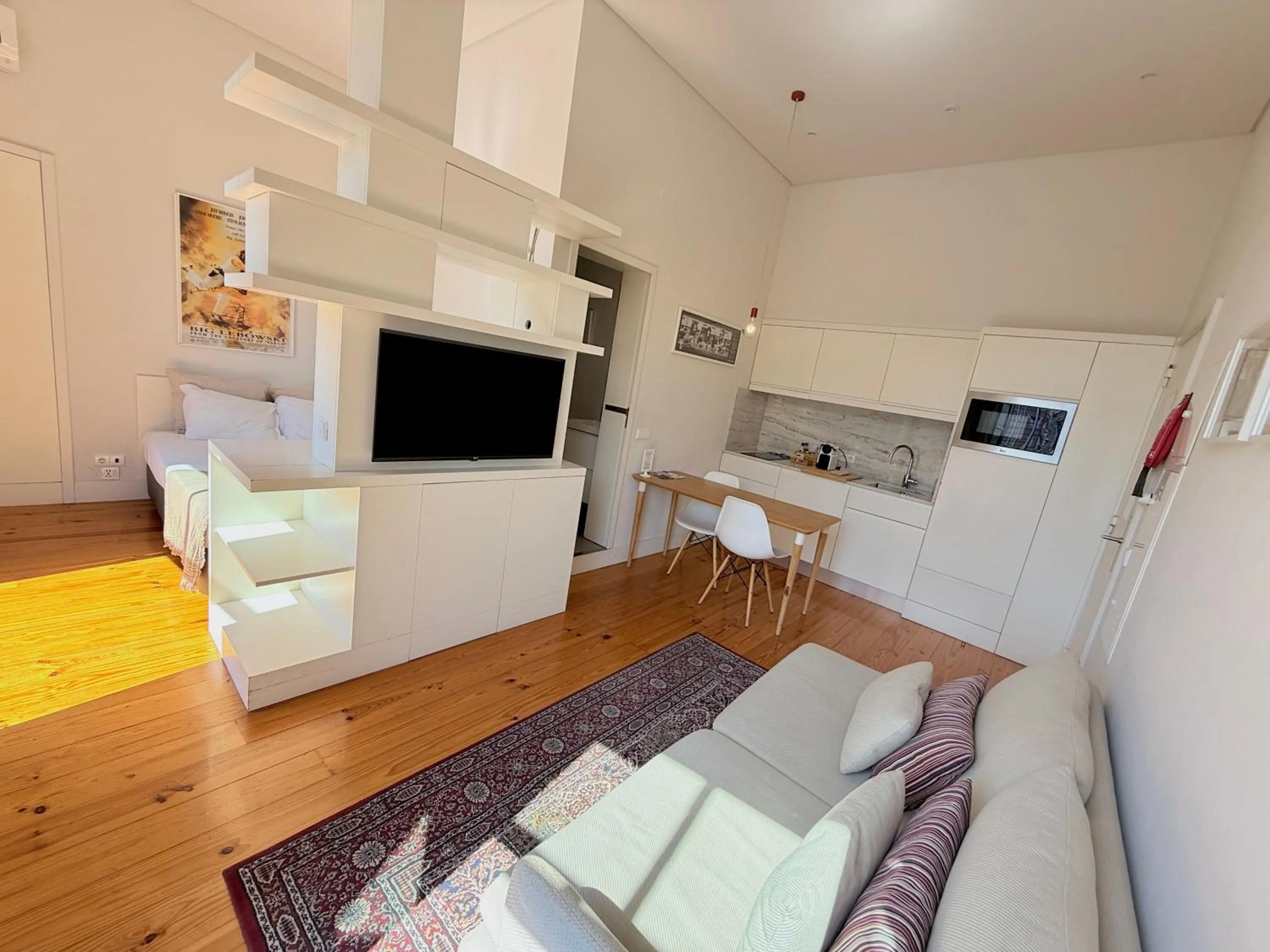 Bed in Porto Cinema Apartments