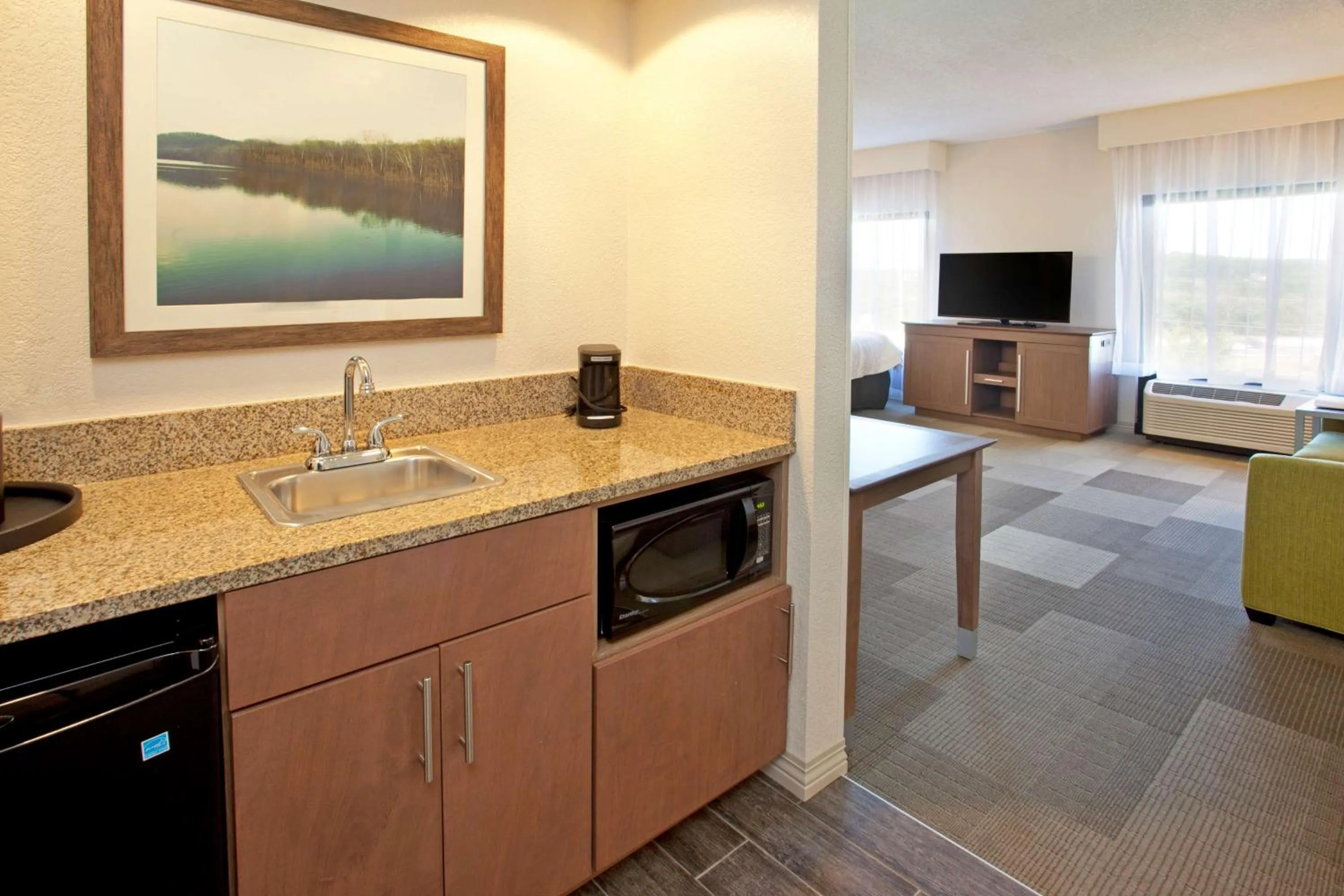 Coffee/tea facilities in Hampton Inn & Suites Nashville-Smyrna
