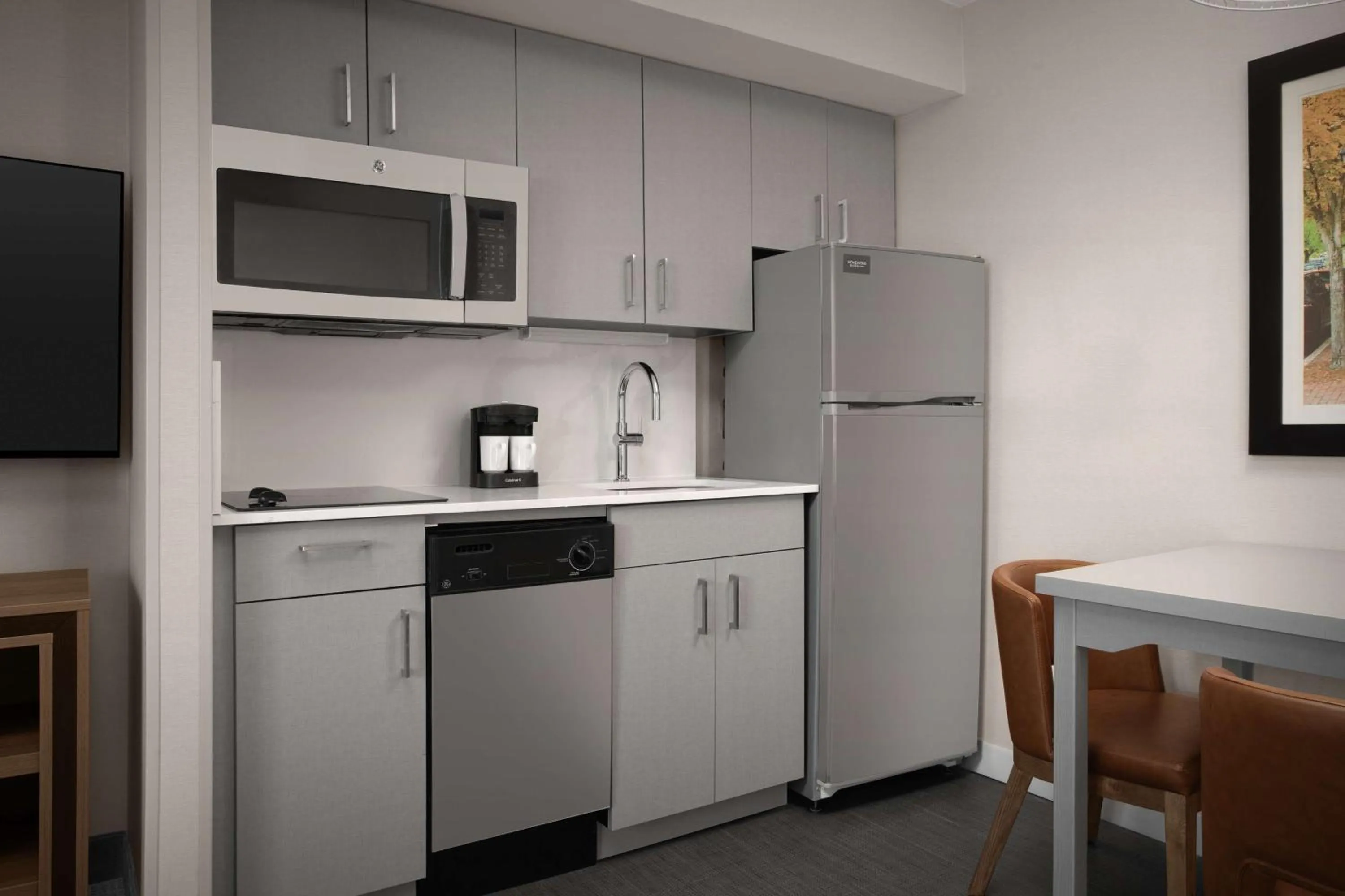 Kitchen or kitchenette in Homewood Suites by Hilton Alexandria