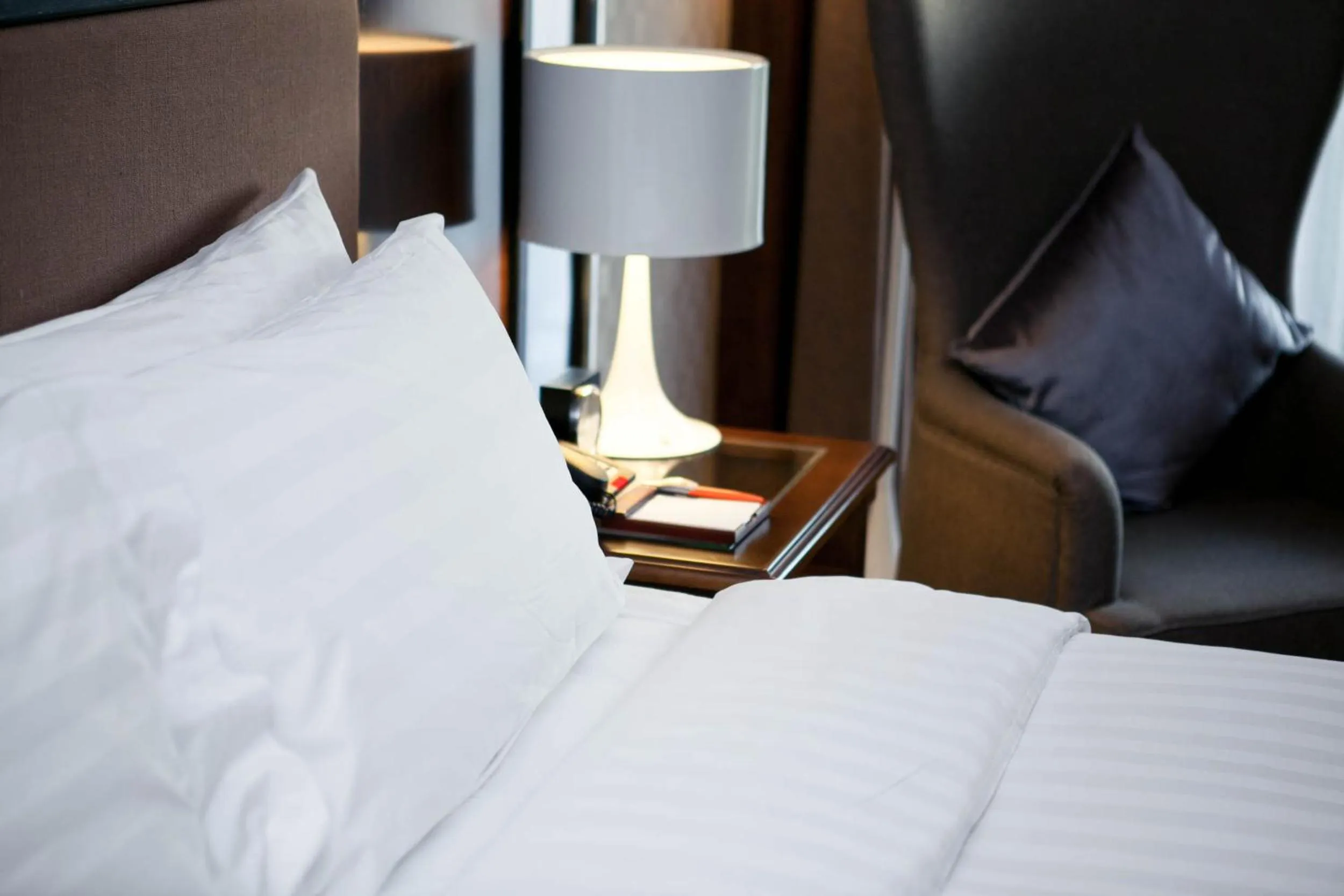 Bed in Jianguo Hotel