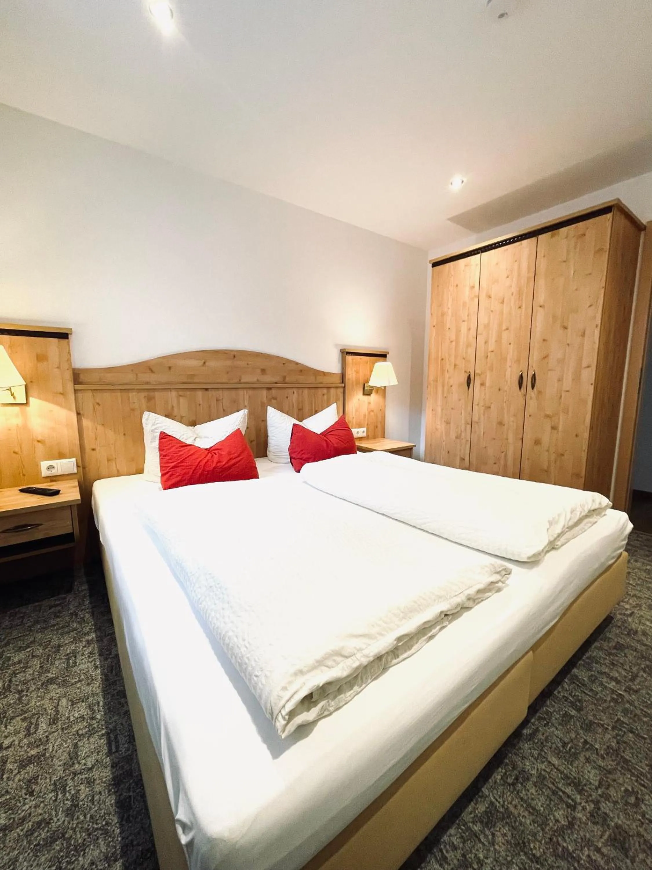 Bedroom, Bed in Gästehaus Achental