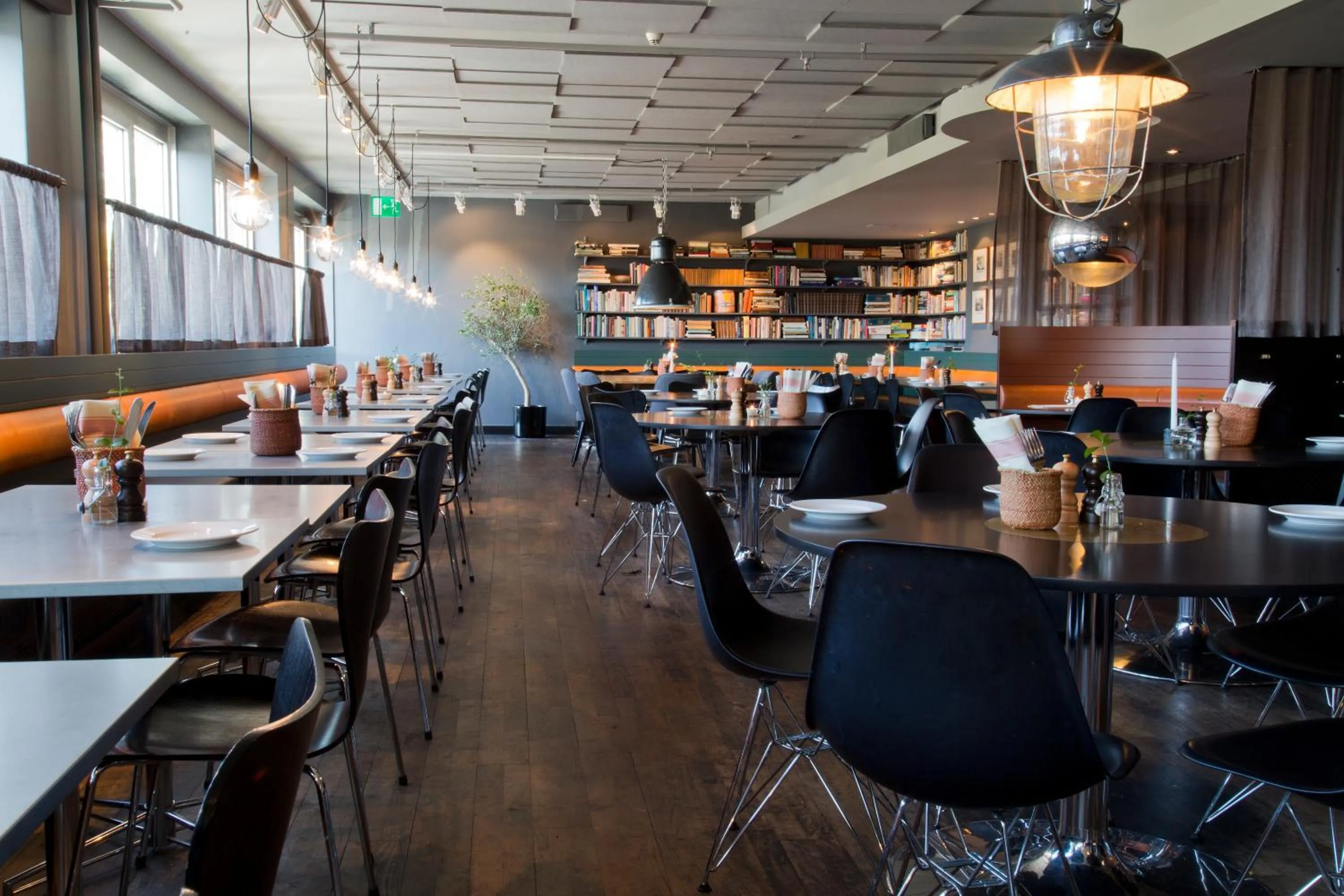 Restaurant/places to eat in Mornington Hotel Bromma