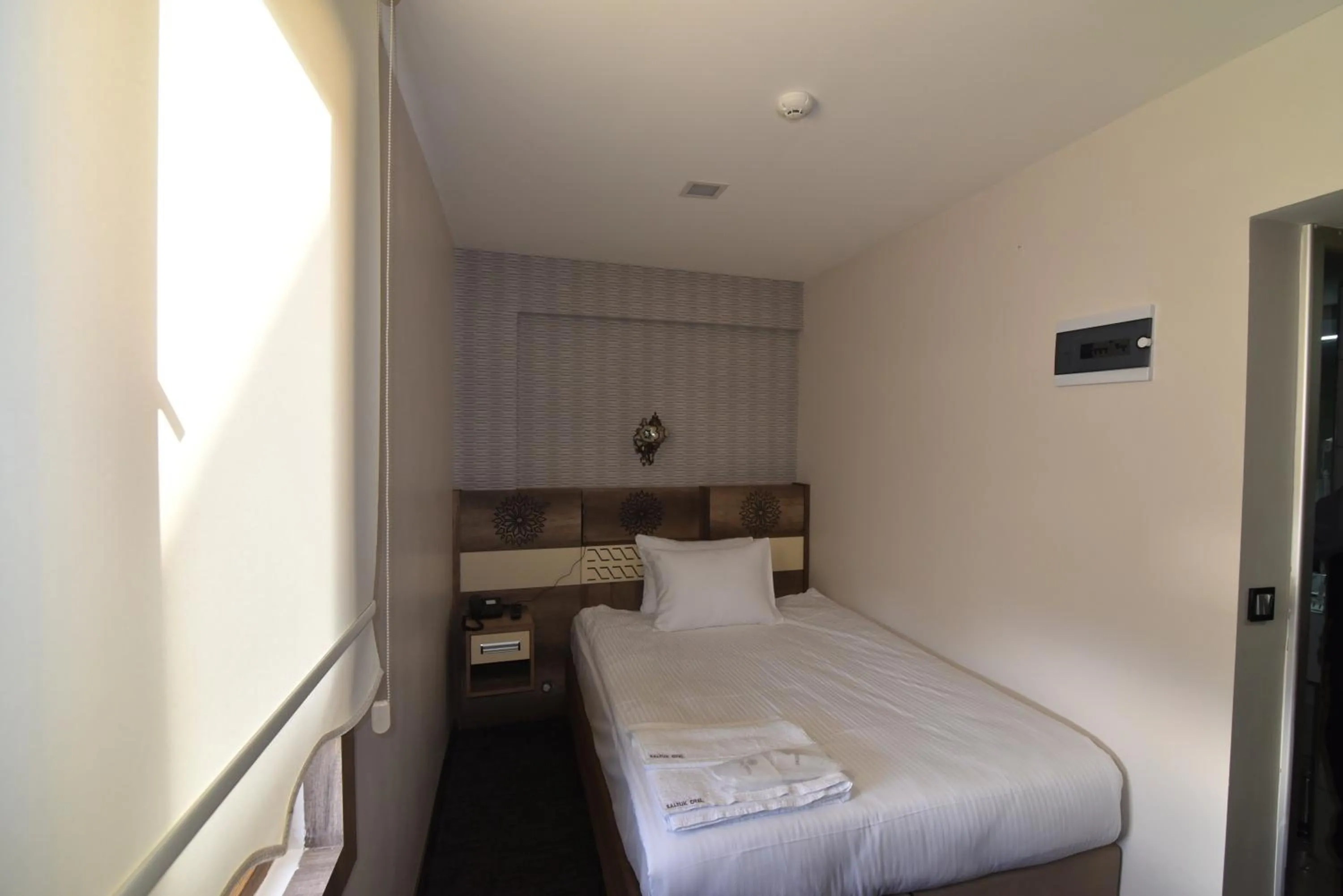 Deluxe Single Room in Saltuk Hotel