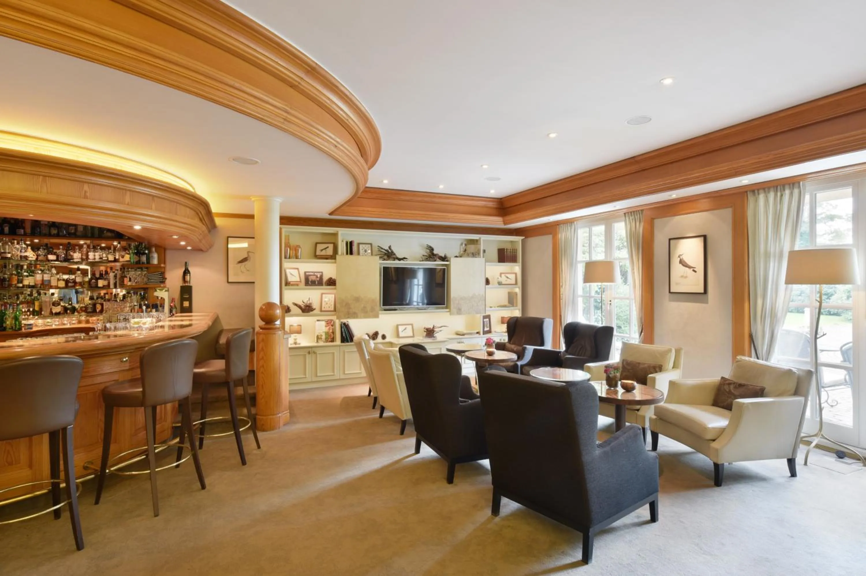 Lounge or bar in Hotel Landhaus Wachtelhof