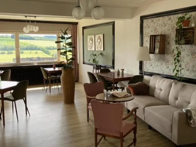 Breakfast in Bed & Breakfast Weisser Stein