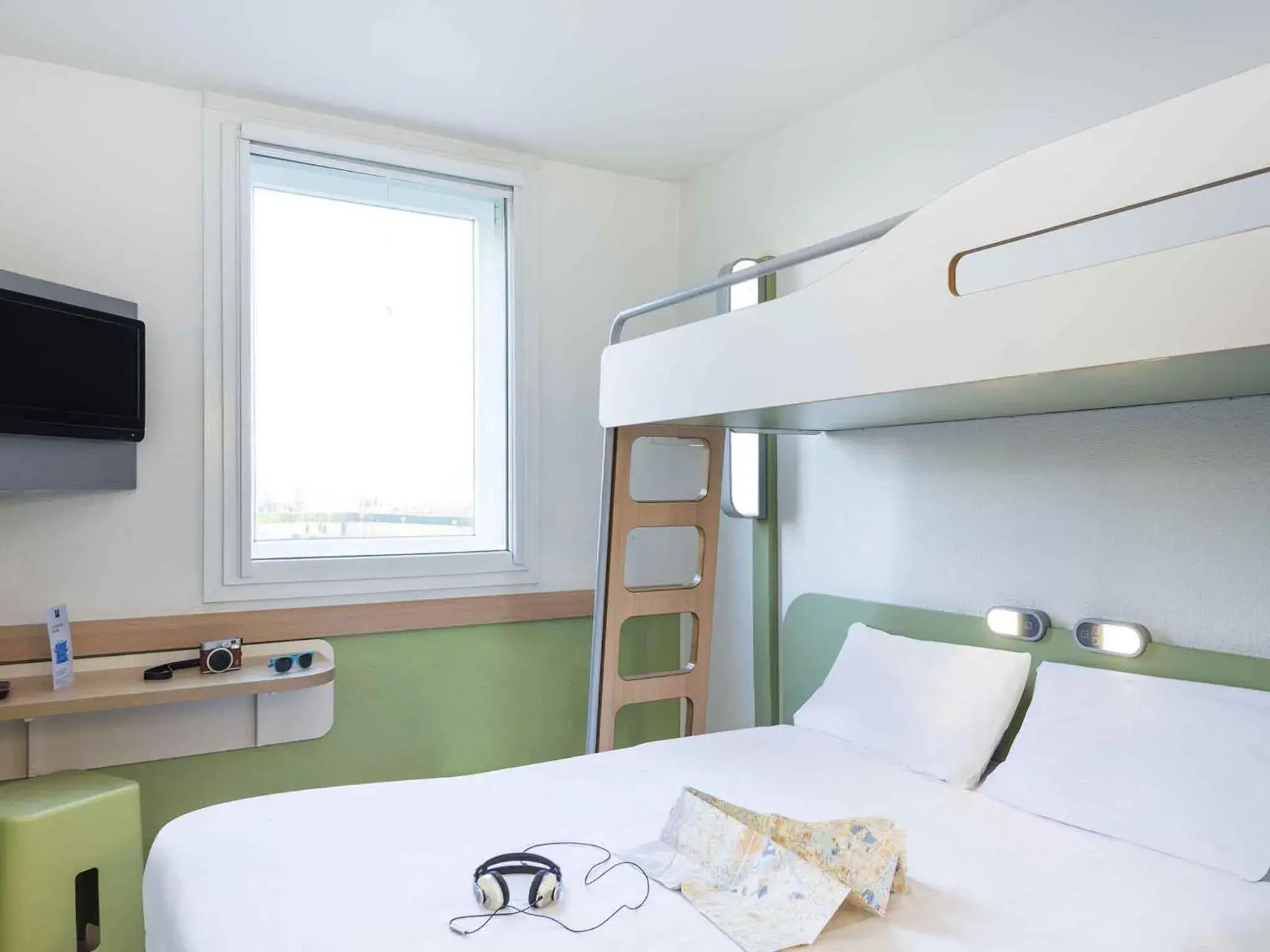 Bedroom, Bed in ibis budget Roissy CDG Paris Nord 2 Bedroom, Bed in ibis budget Roissy CDG Paris Nord 2
