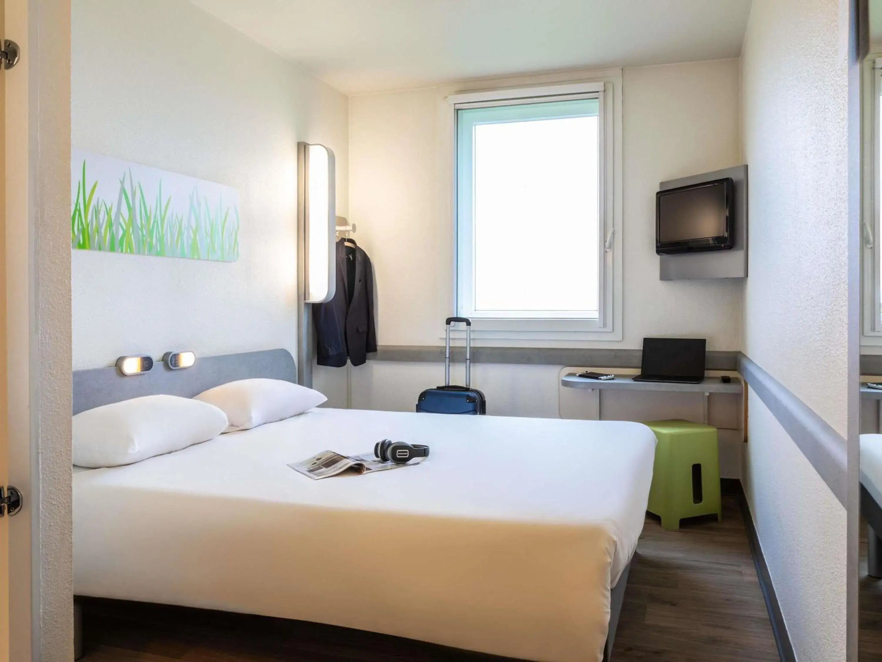 Bedroom, Bed in ibis budget Roissy CDG Paris Nord 2 Bedroom, Bed in ibis budget Roissy CDG Paris Nord 2