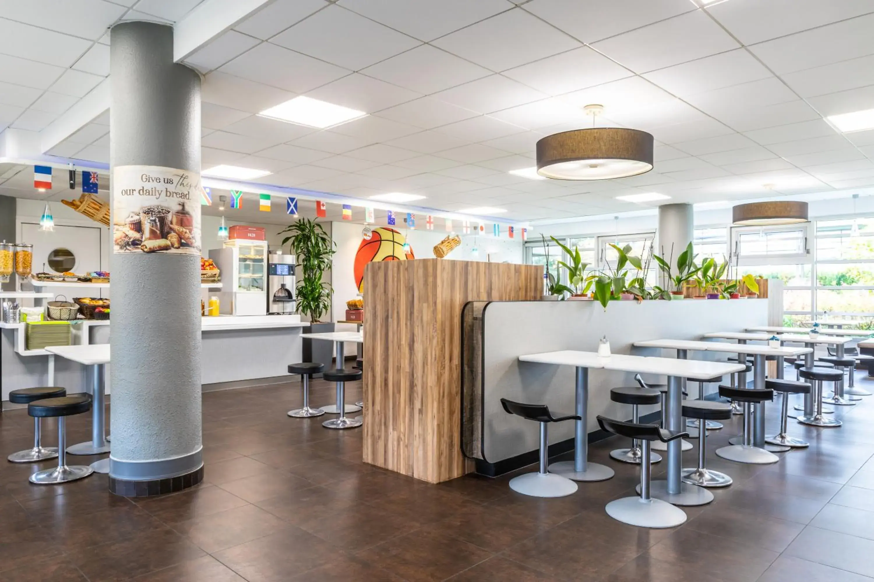 Breakfast in ibis budget Roissy CDG Paris Nord 2 Breakfast in ibis budget Roissy CDG Paris Nord 2