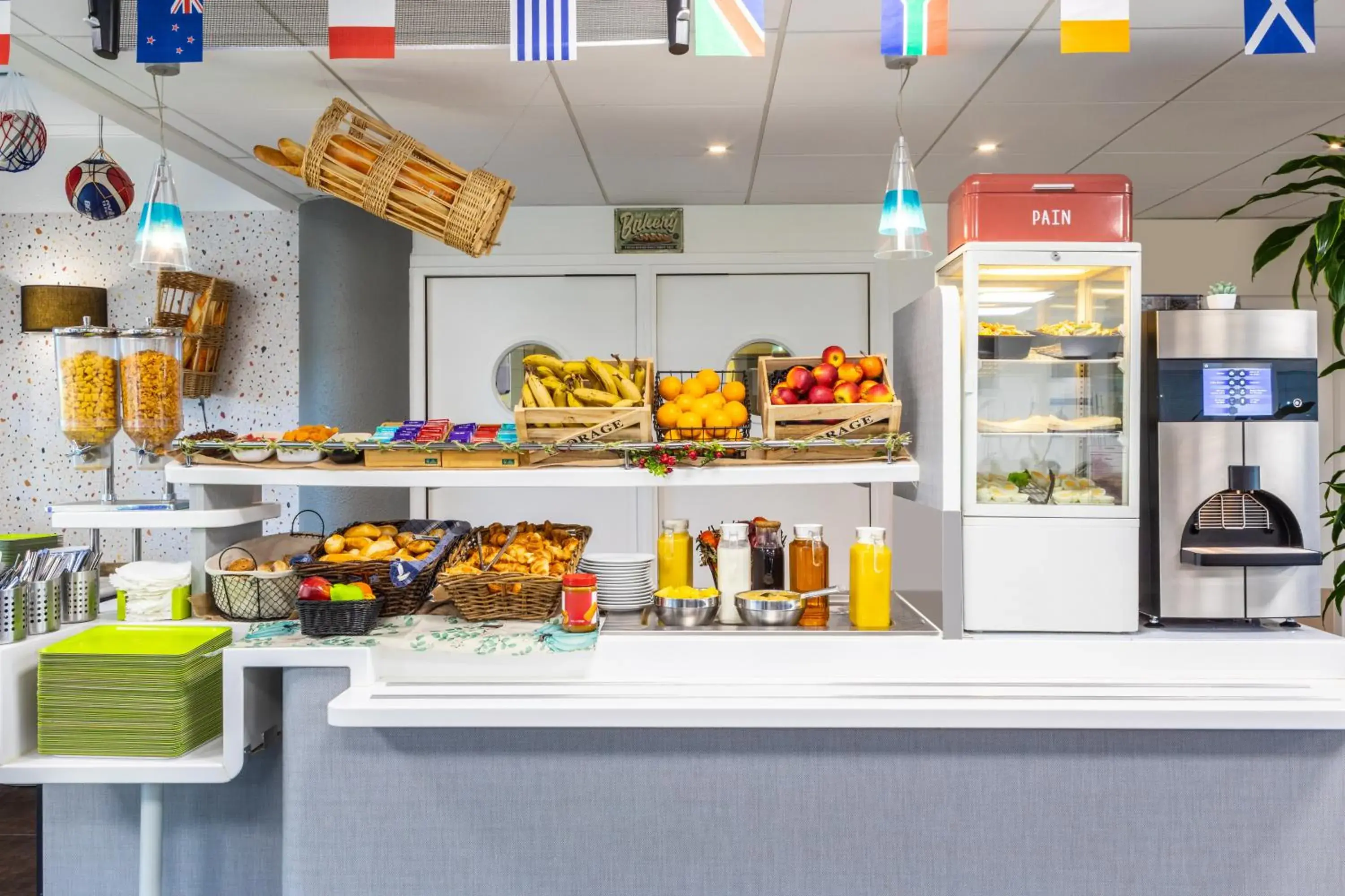Food in ibis budget Roissy CDG Paris Nord 2 Food in ibis budget Roissy CDG Paris Nord 2
