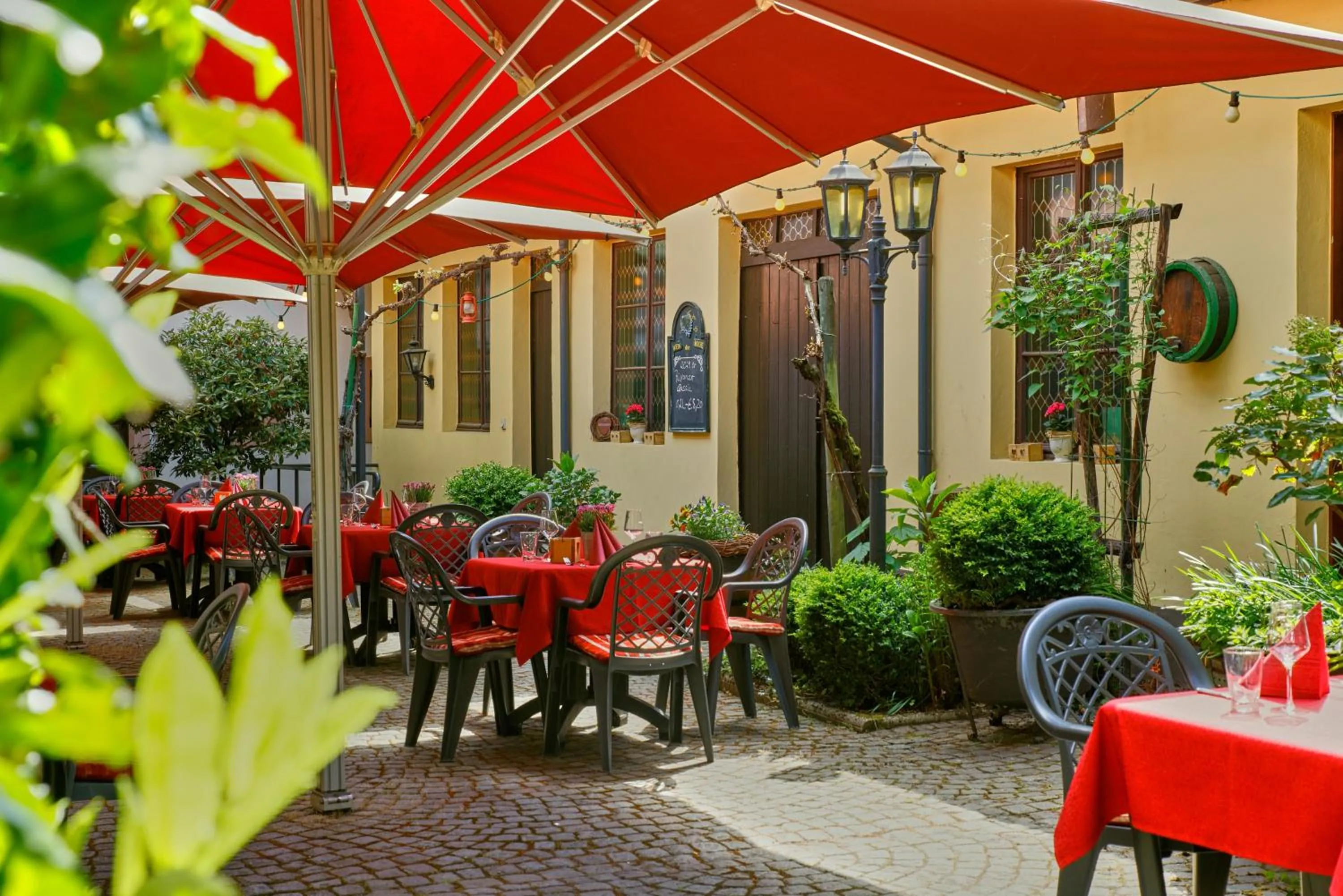 Garden in Hotel Sankt Maximilian "inklusive Parkplatz"