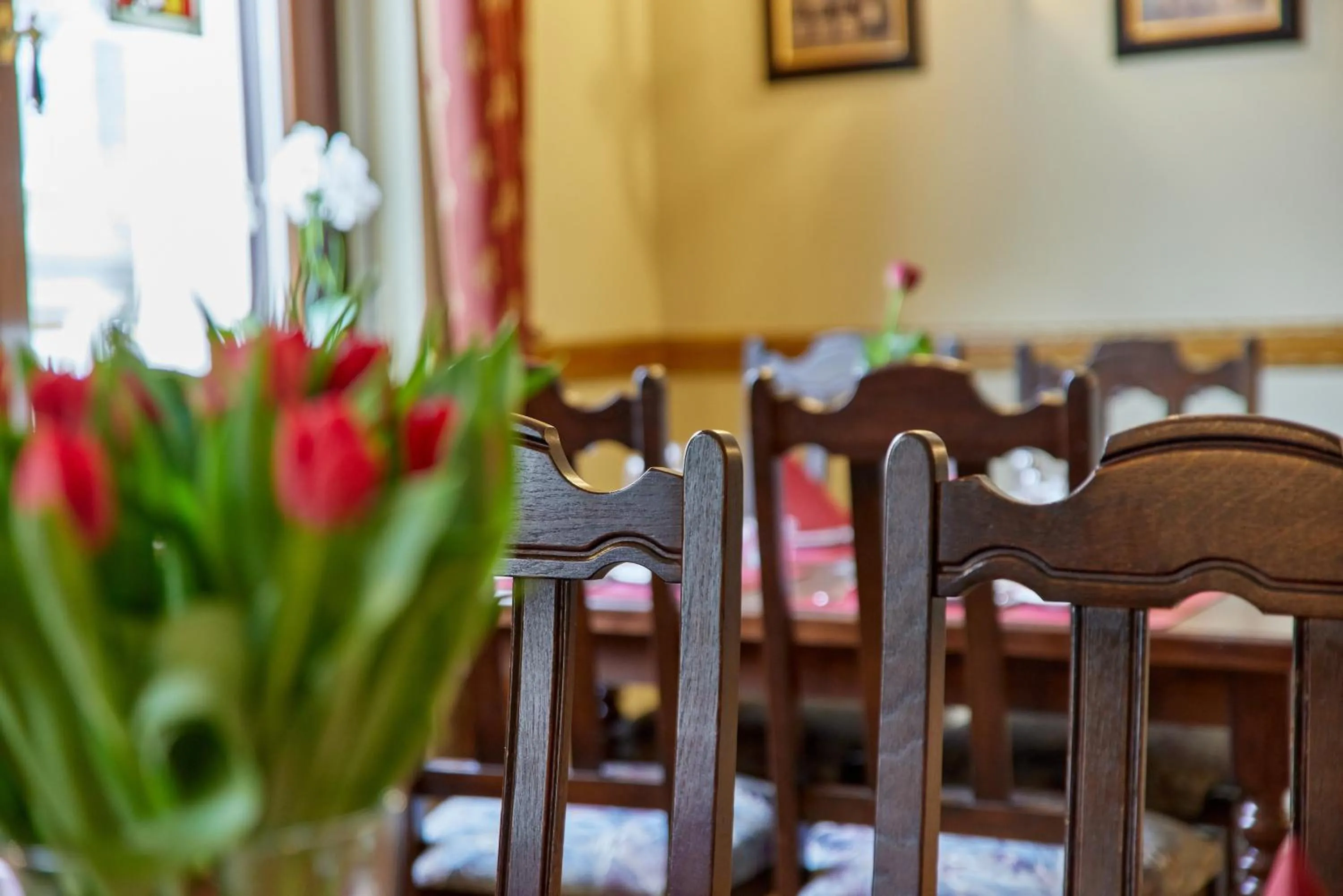 Breakfast in Hotel Sankt Maximilian "inklusive Parkplatz"