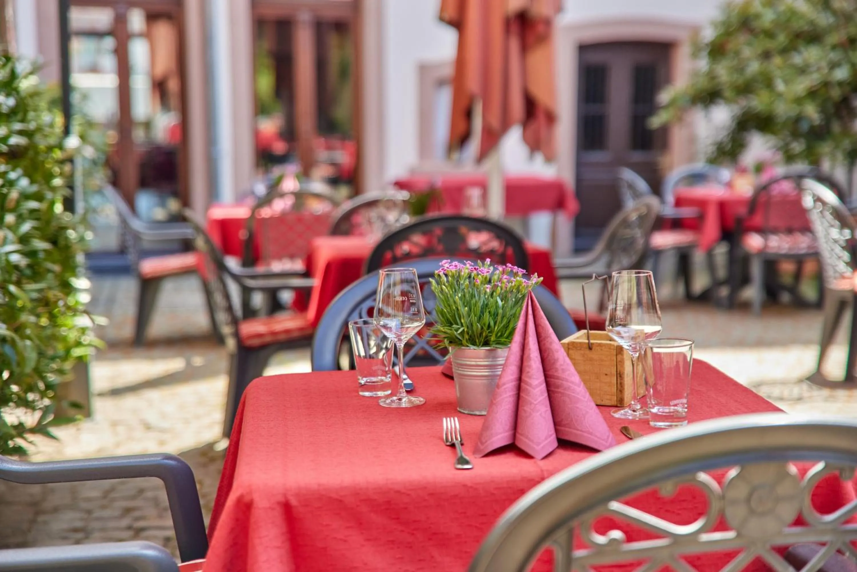 Garden in Hotel Sankt Maximilian "inklusive Parkplatz"