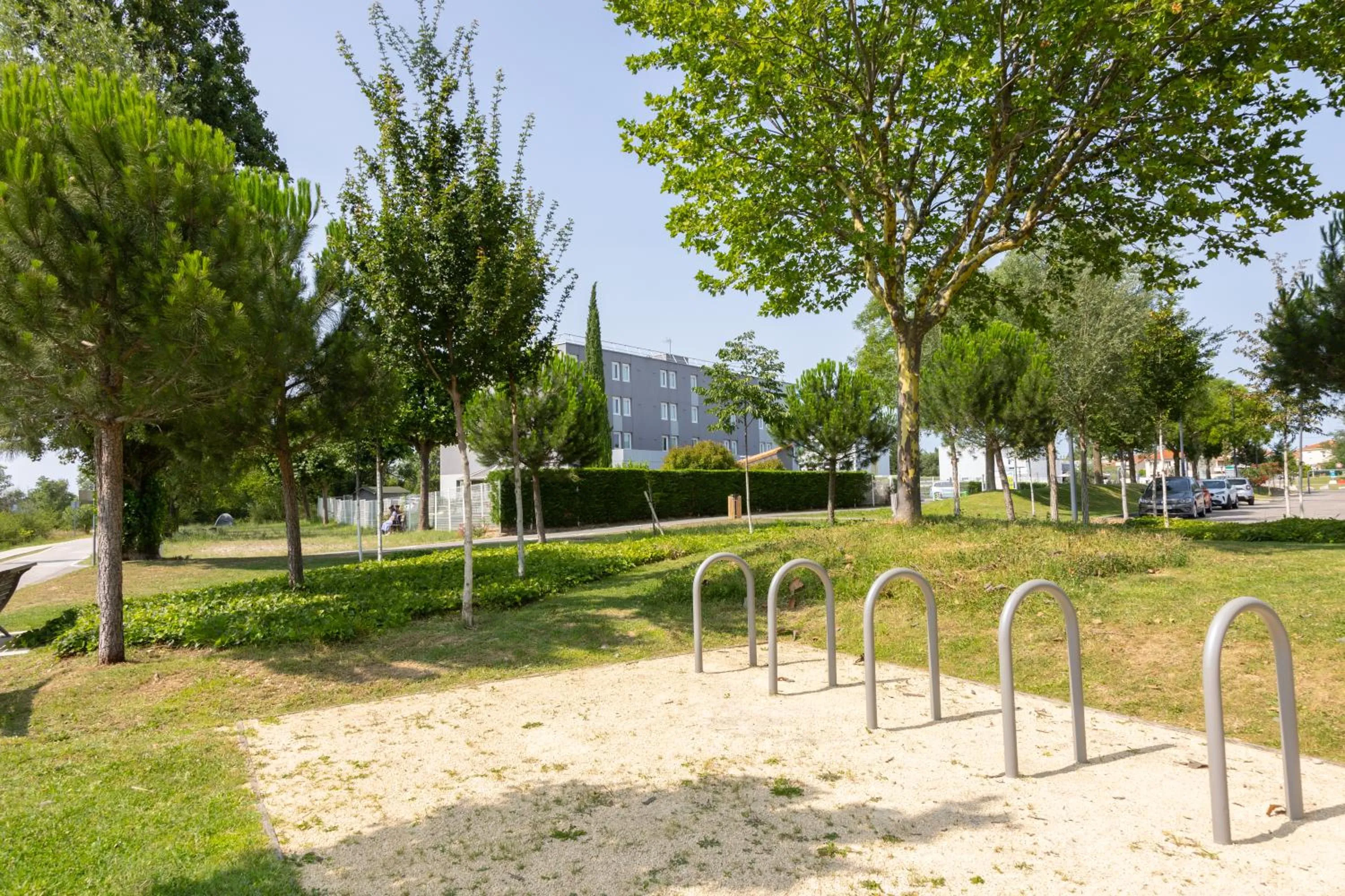 Property building in Kyriad Direct - Bourg les Valence